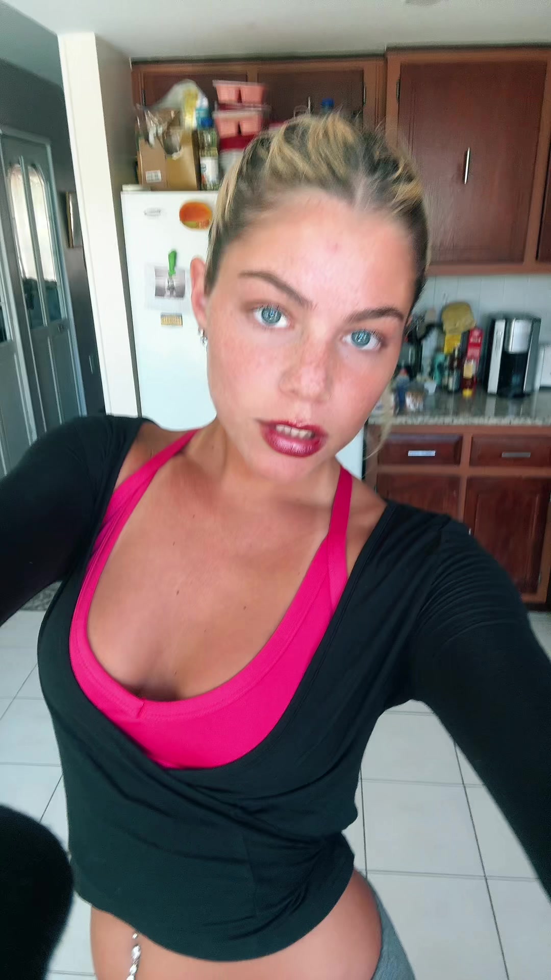 @katiekeanie