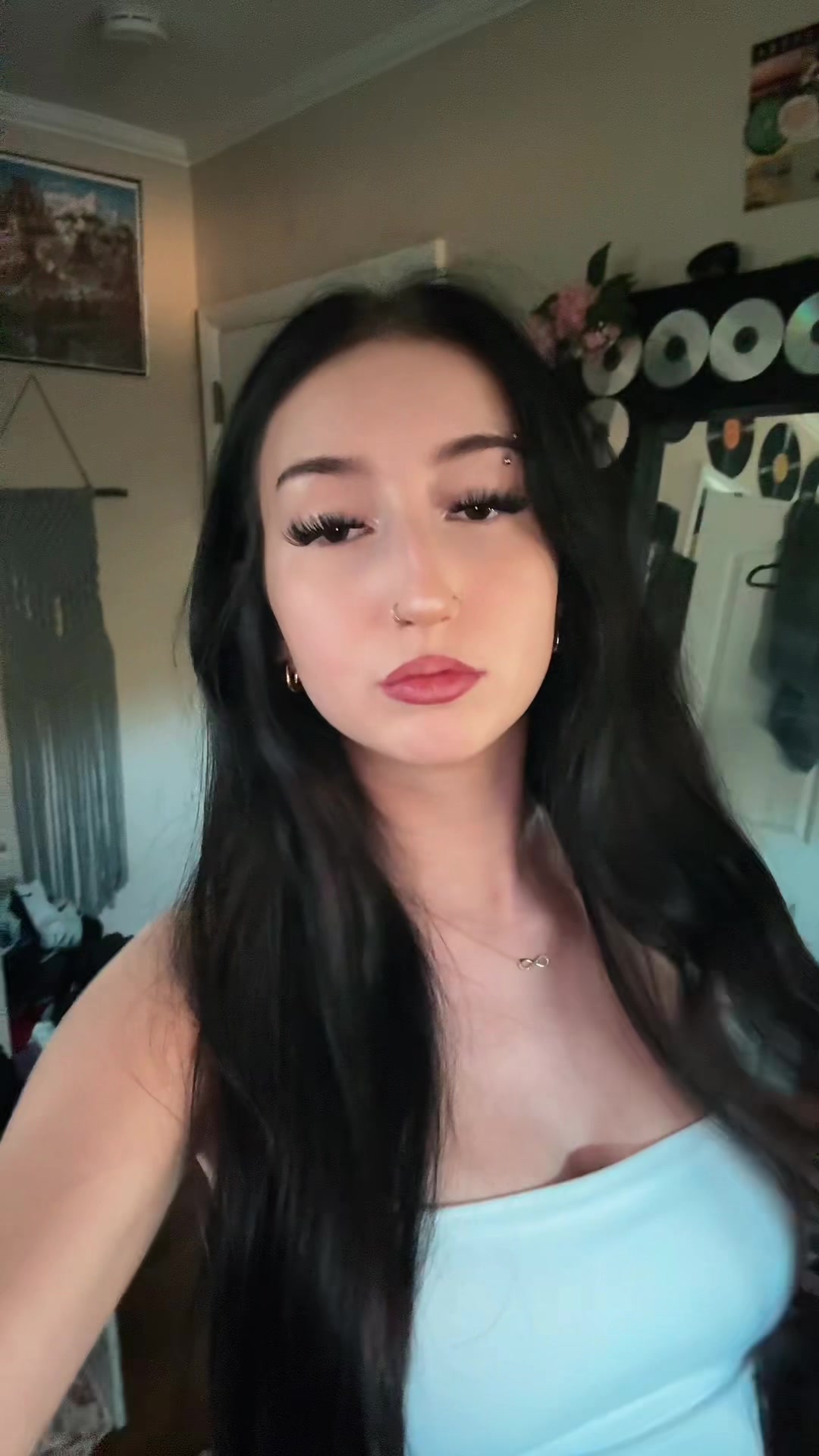 @iliana.santiagoo