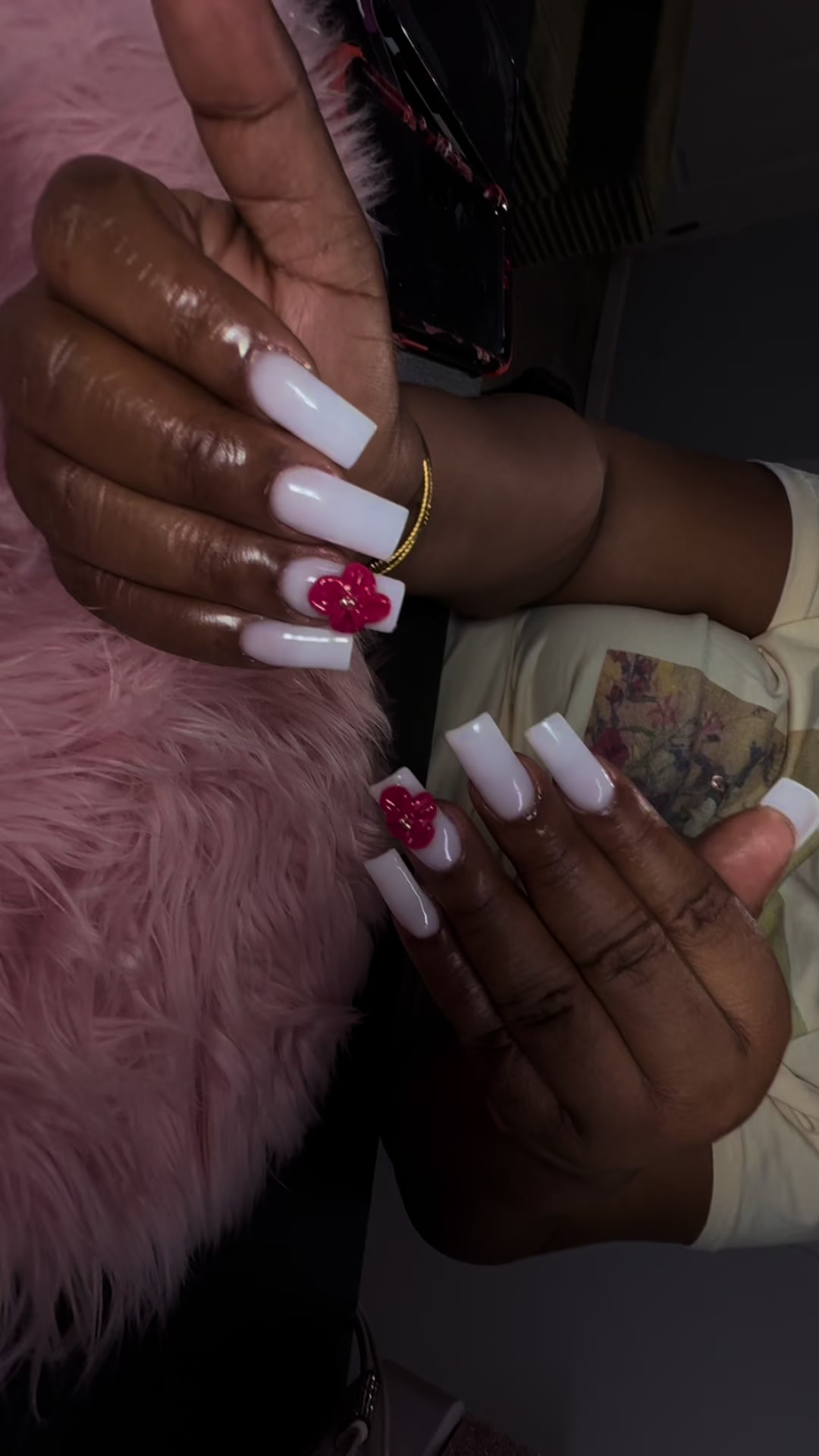 @niyanailscare