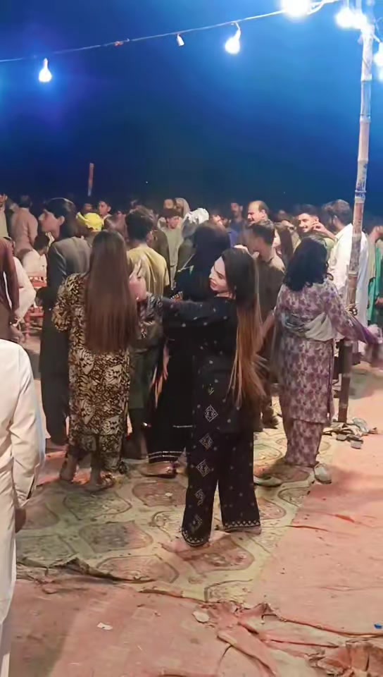@عروج آفیشل