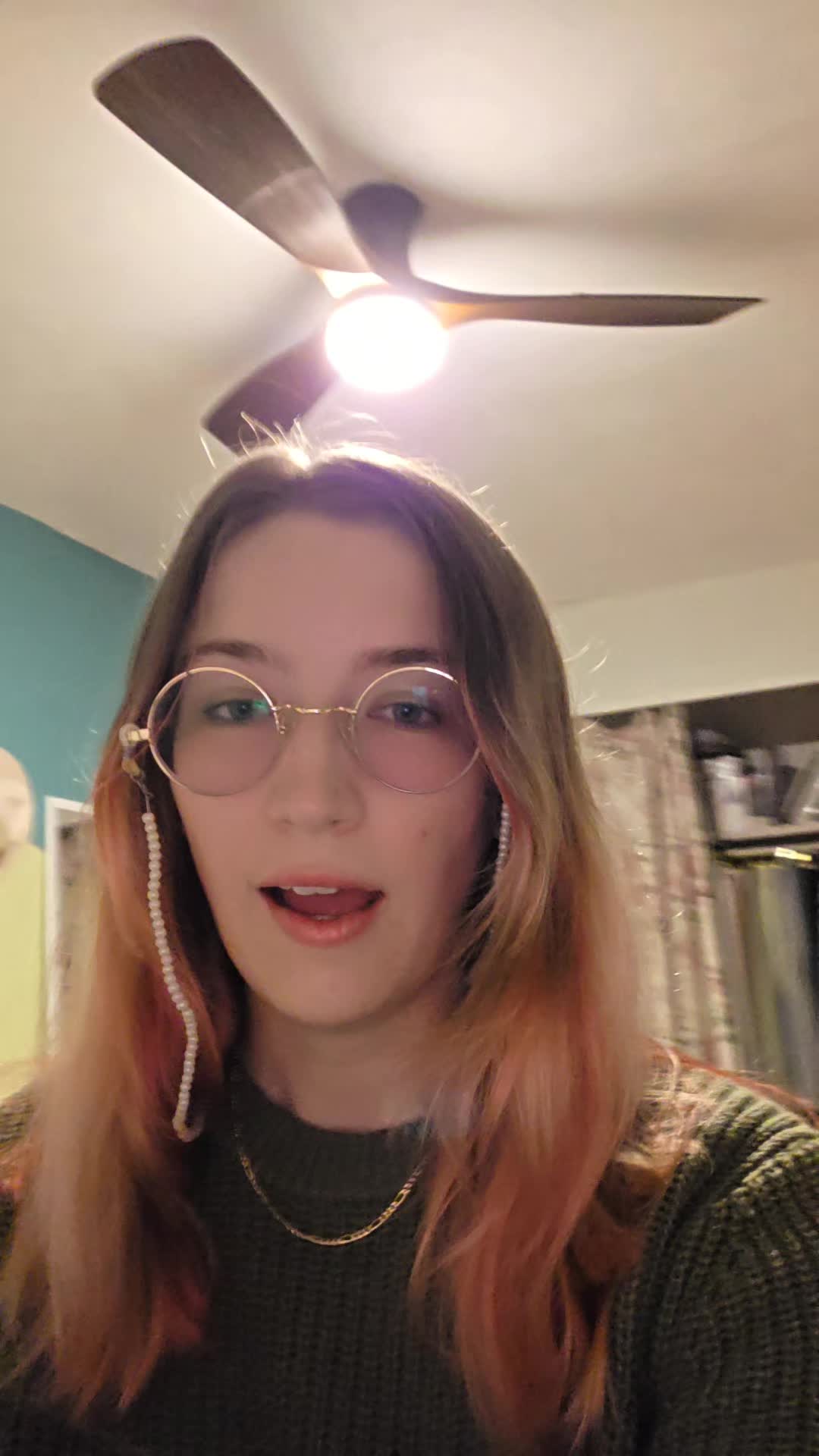 @Brittney |Queer Books & Fandom