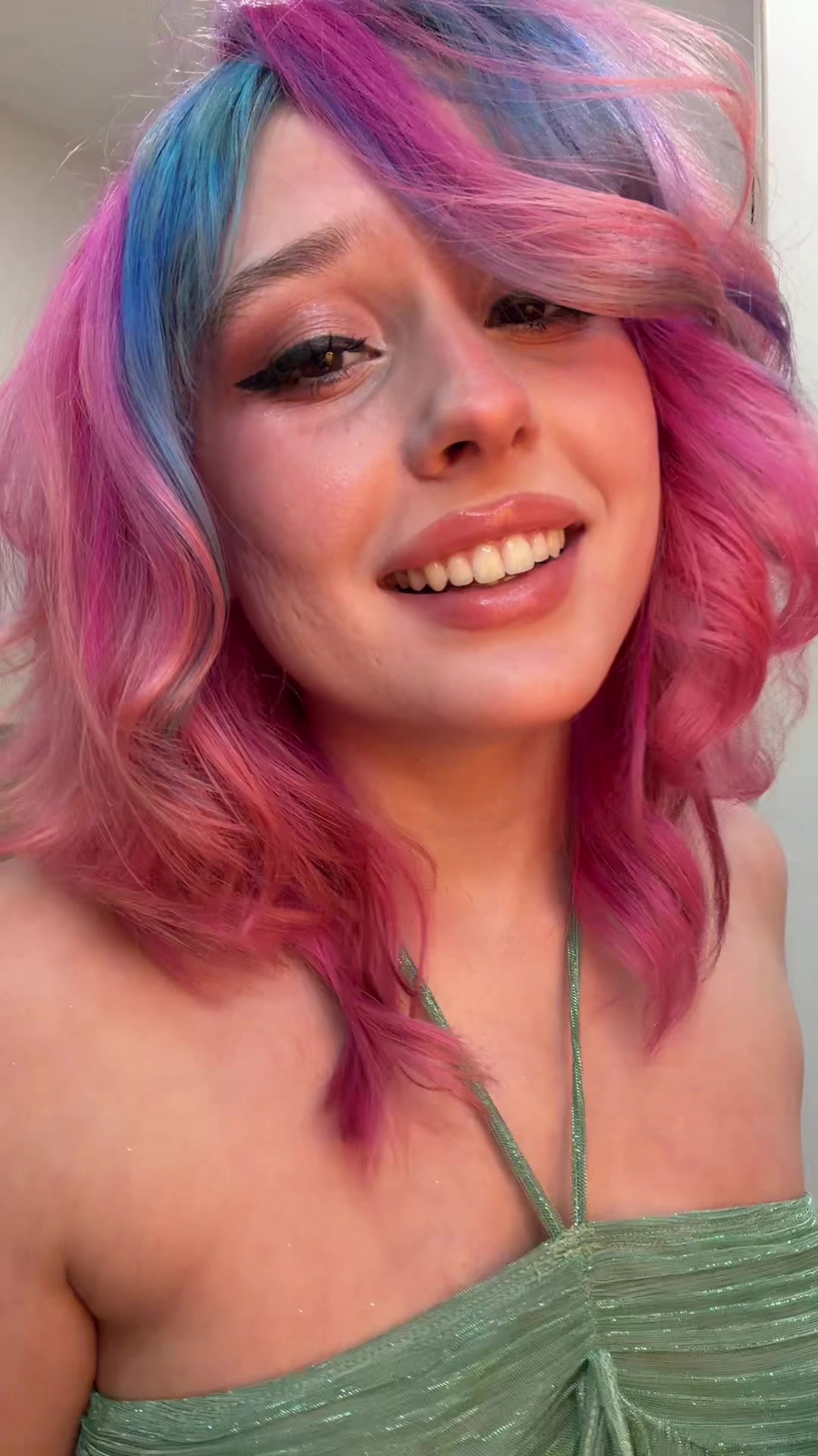 @cluelesslymia