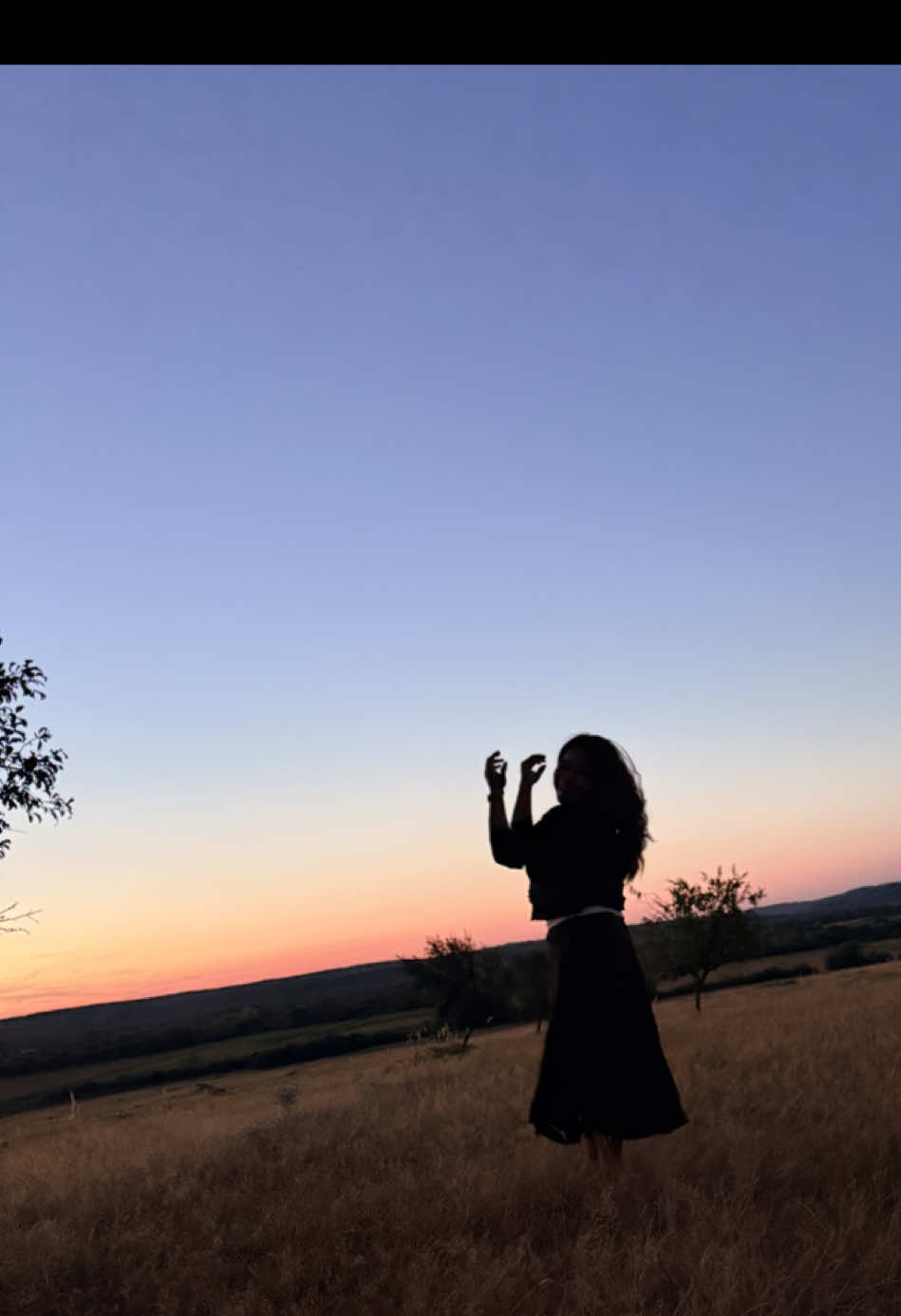 @Nisha माया🌻