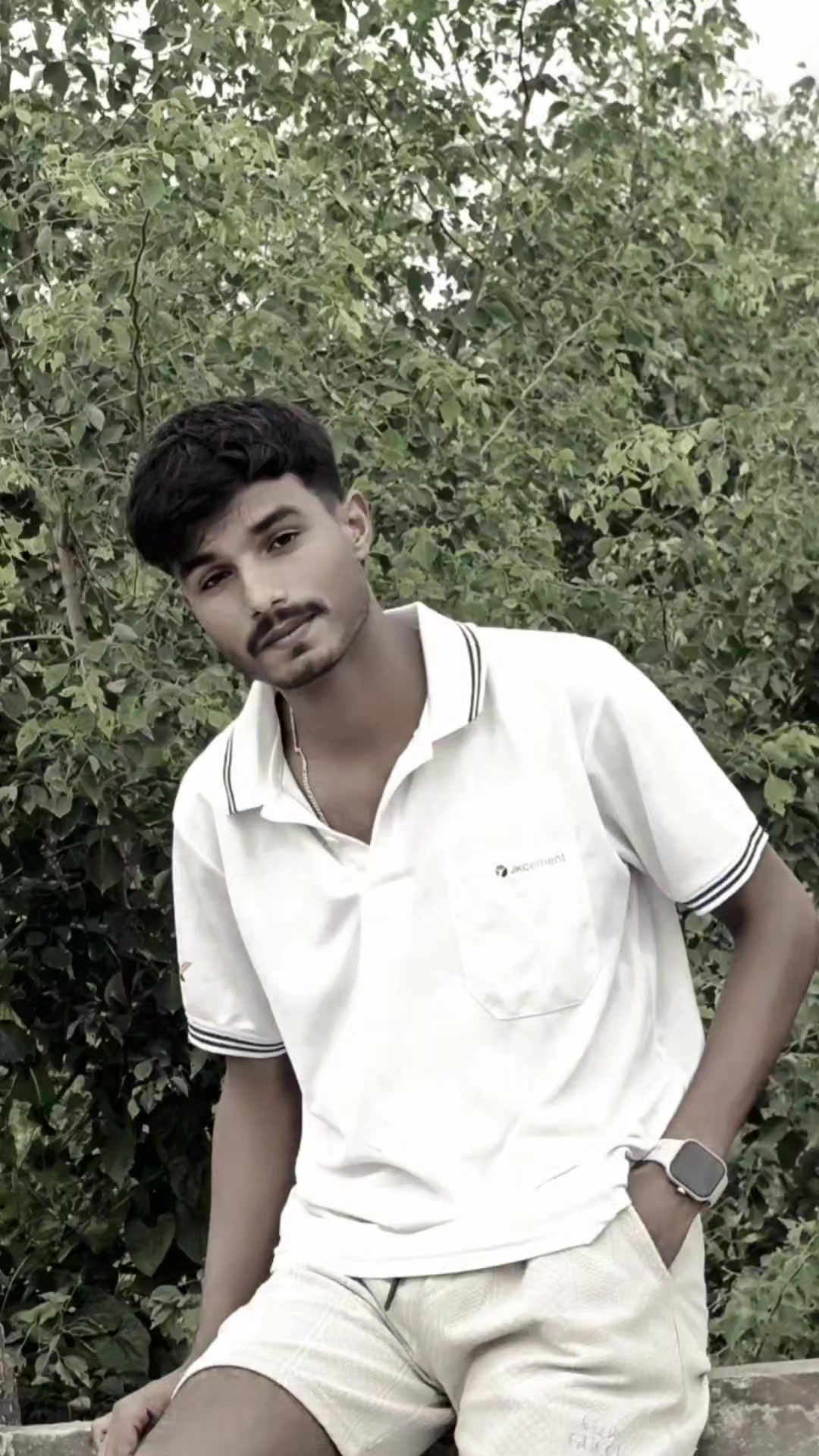 @❣️Niraj_sah_💫❣️