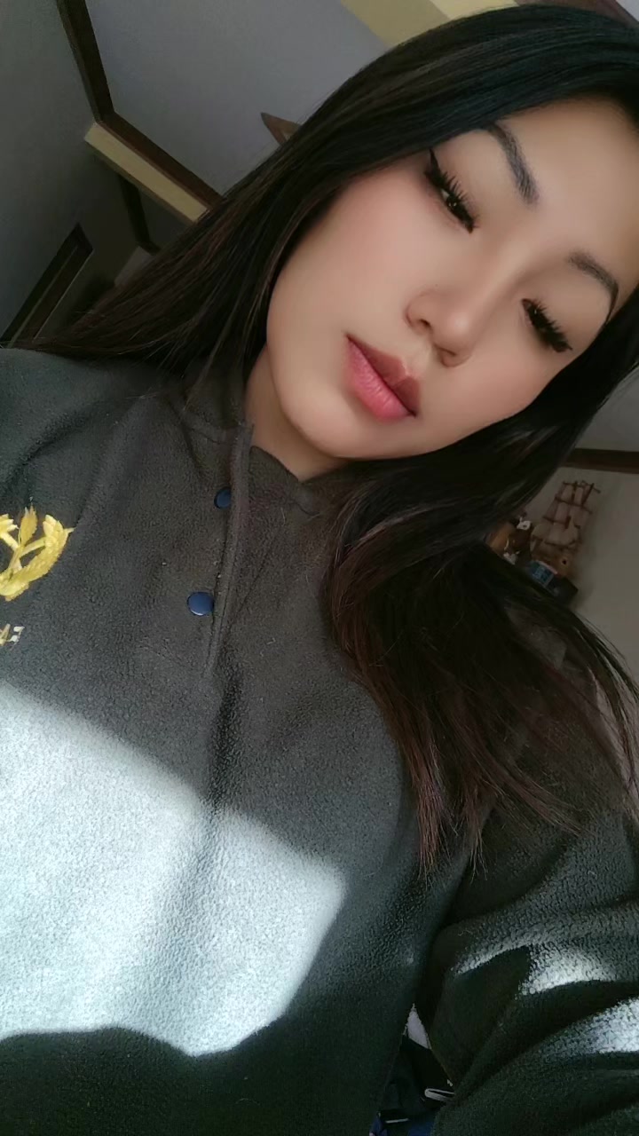 @Naidelyn