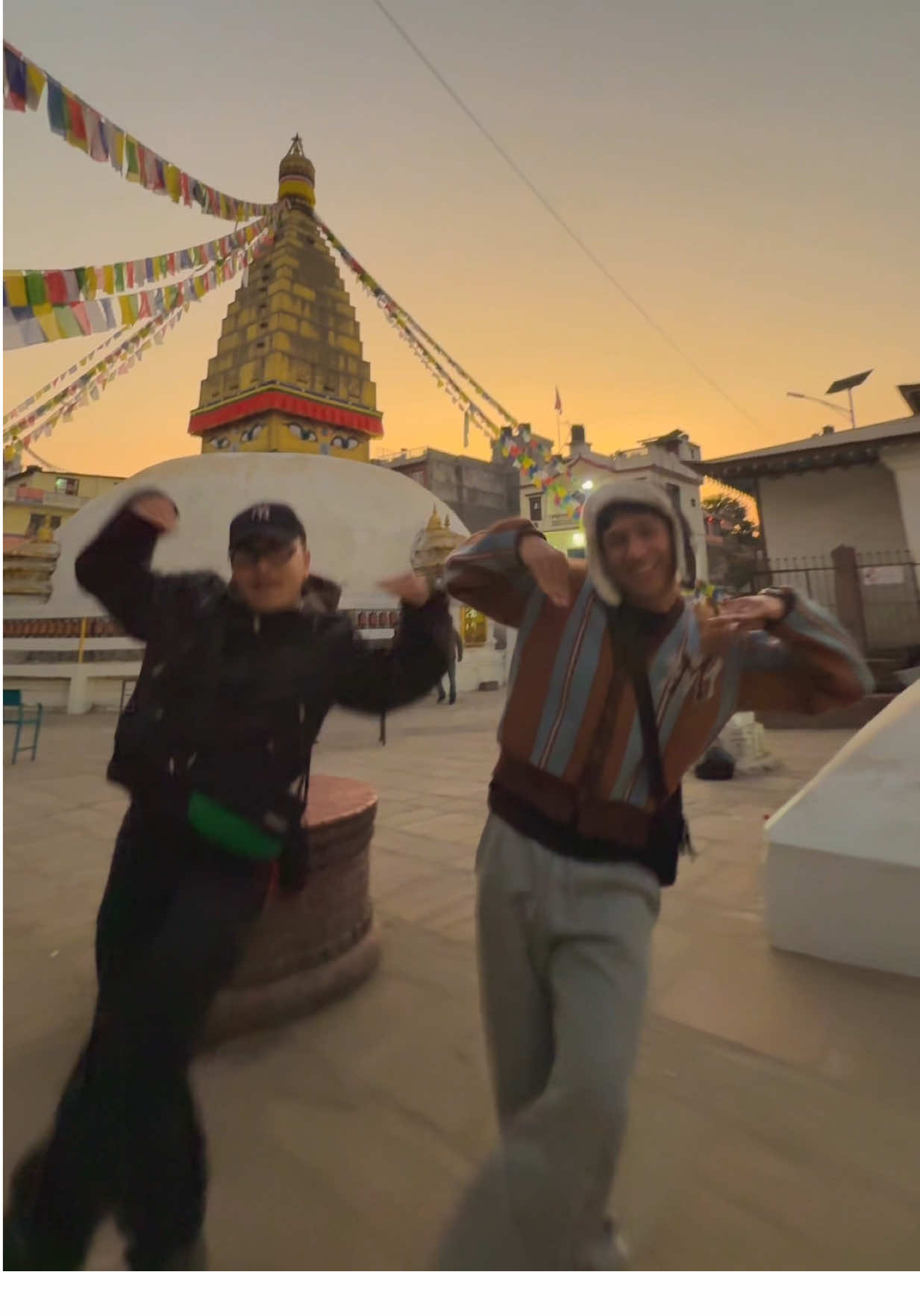 @RAKAL BOMZAN🇰🇷🇳🇵