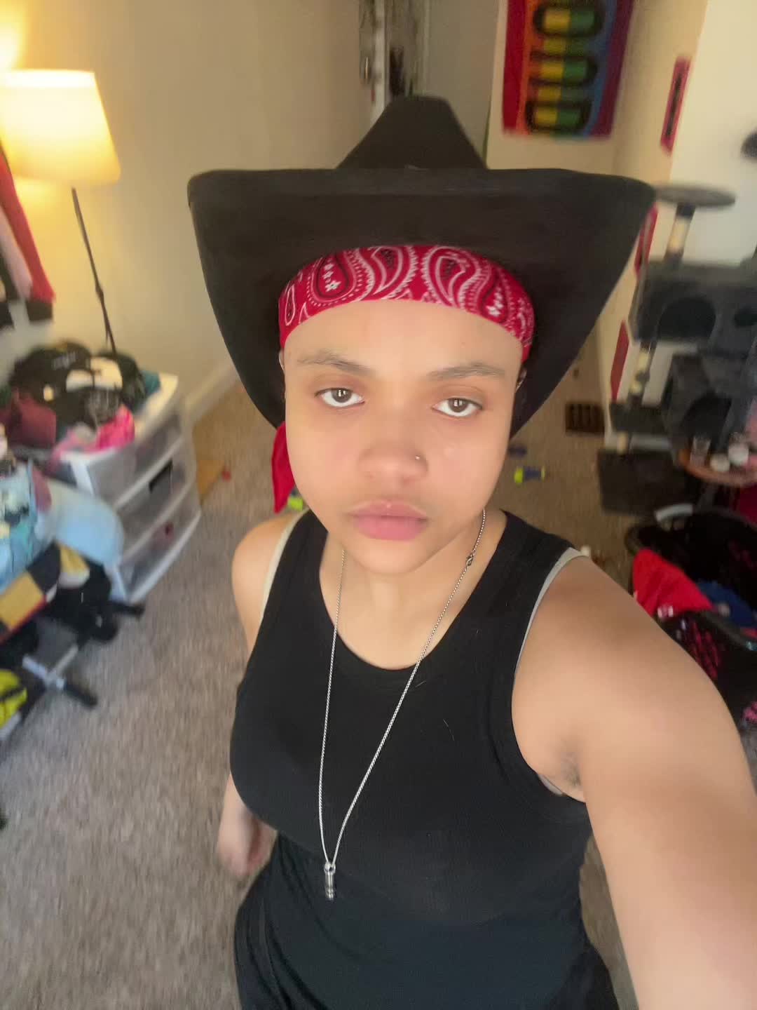 @an_incognitoweirdo