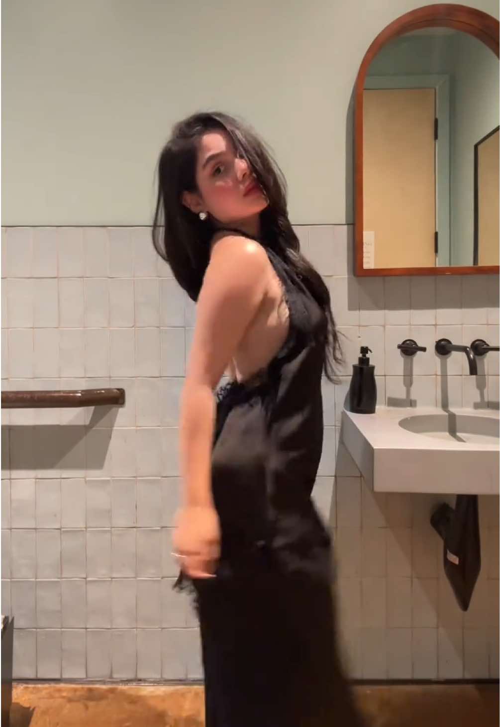 @Valeria
