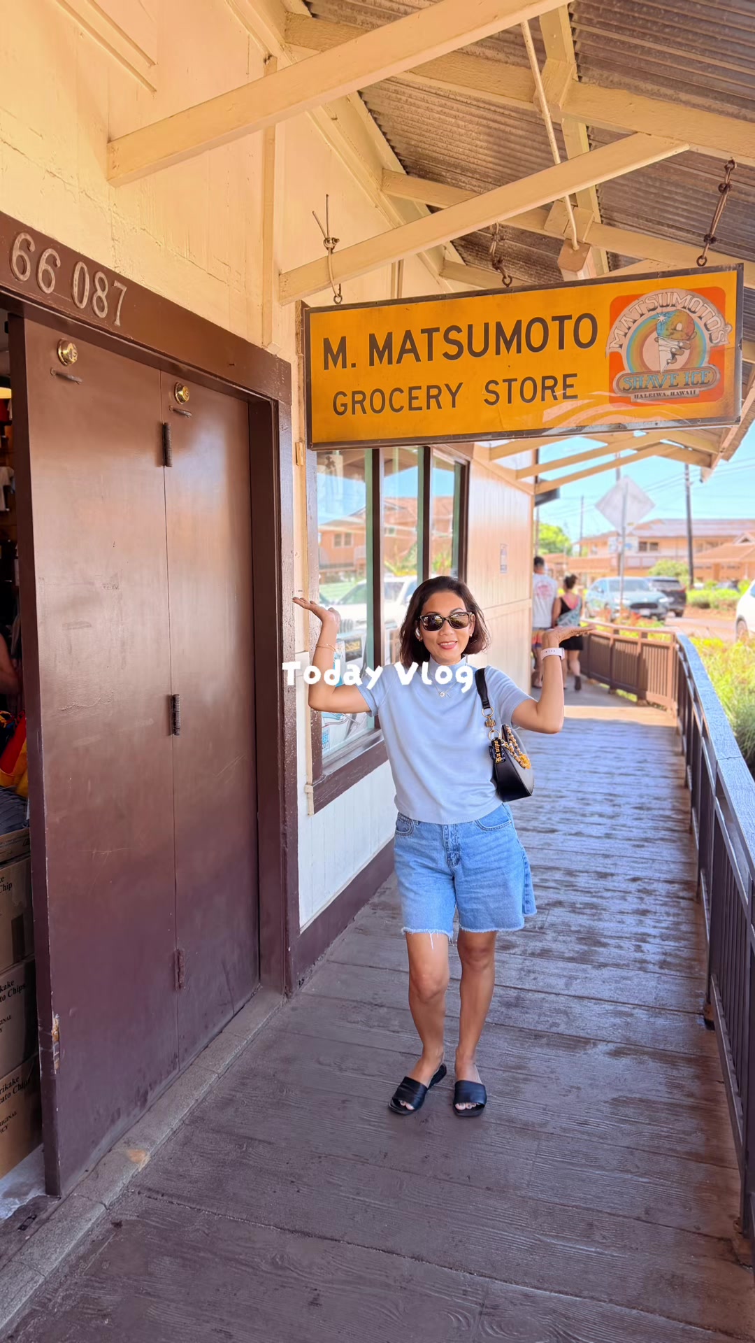 @♍️ Ms B-isdak in Hawaii ♍️