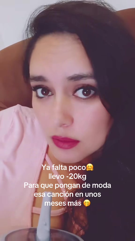 @Evelin Pay&aacute;n