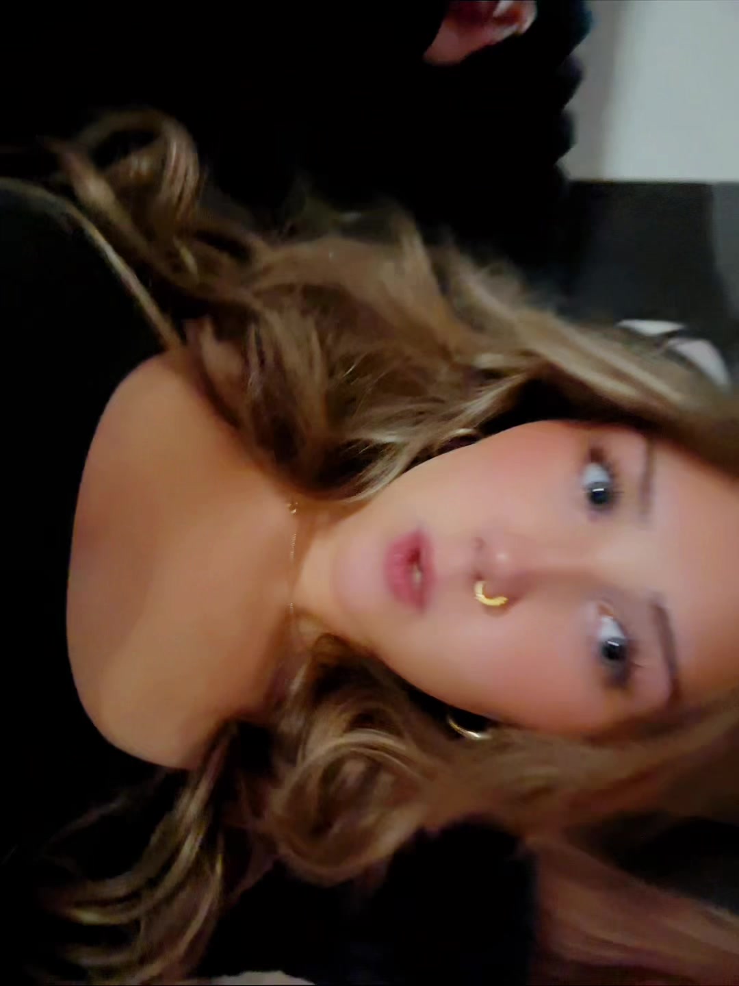 @Ella