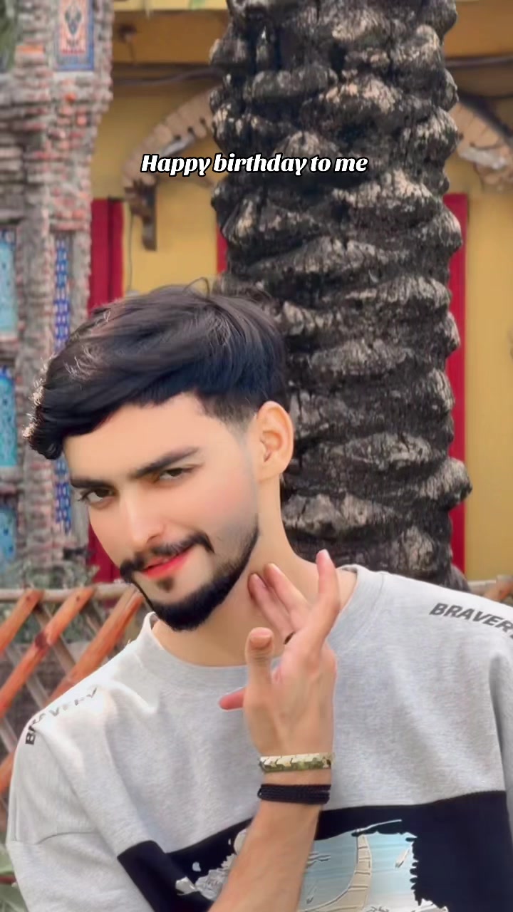 @✨&Scaron;ona\ Řajpoot👑