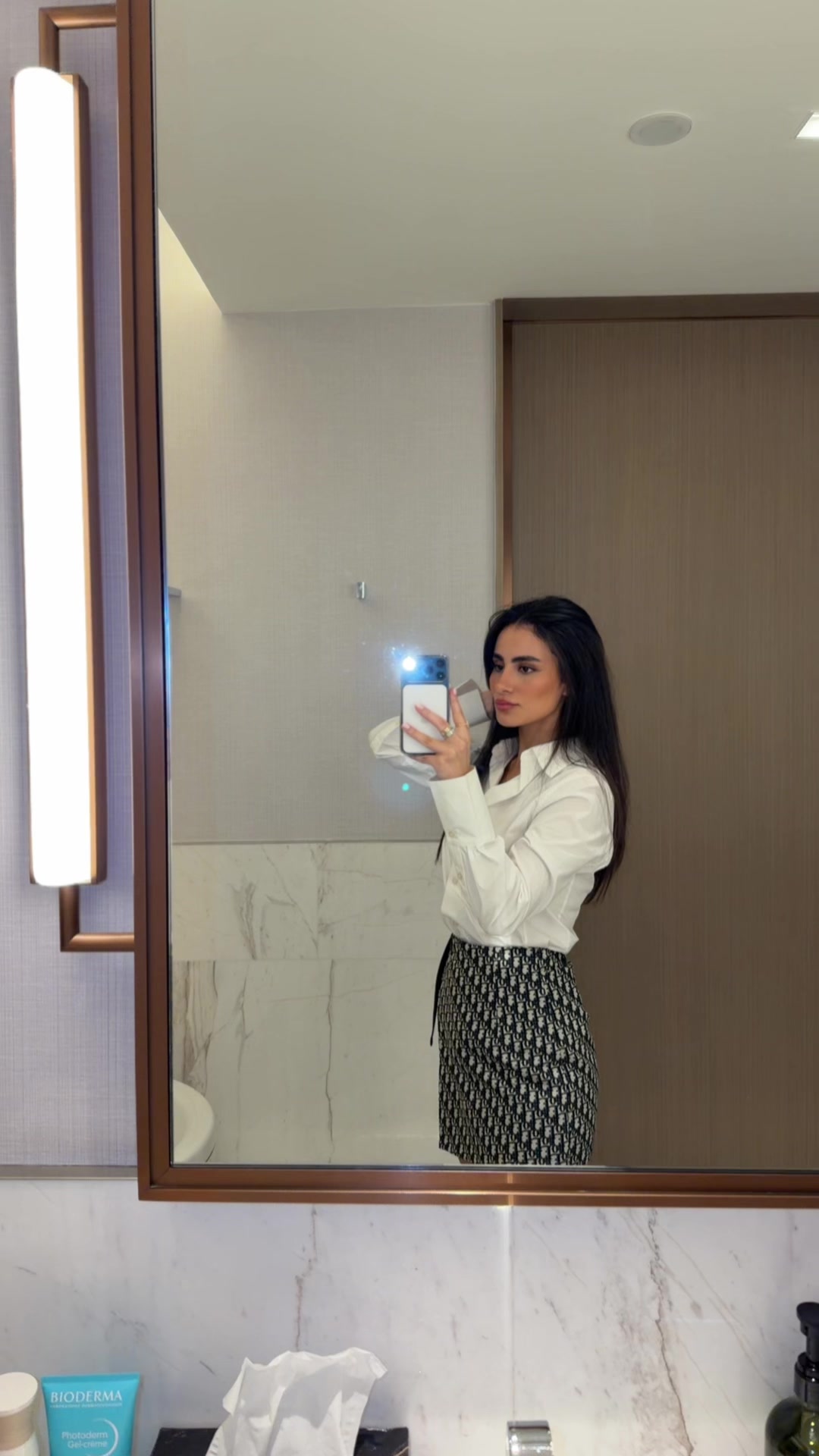 @2shmoradi