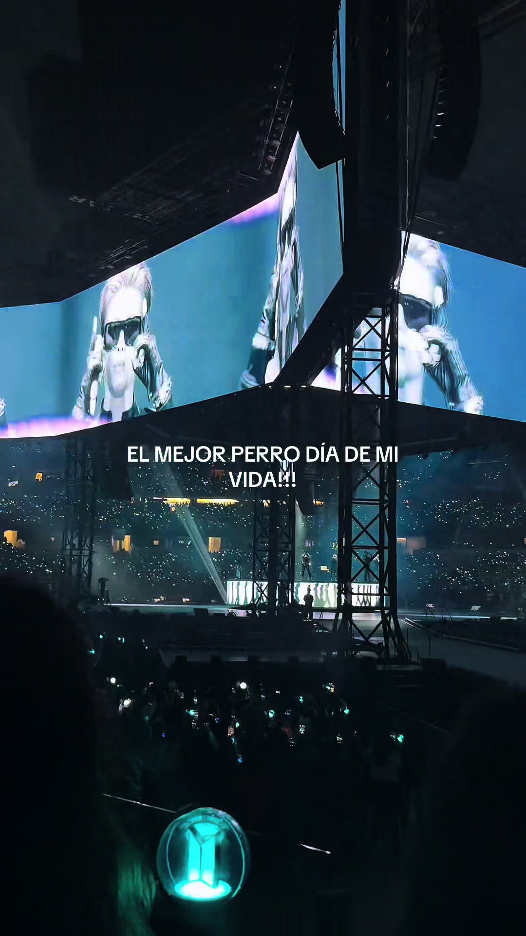 @Meowngi SAW BTS!⊙⊝⊜