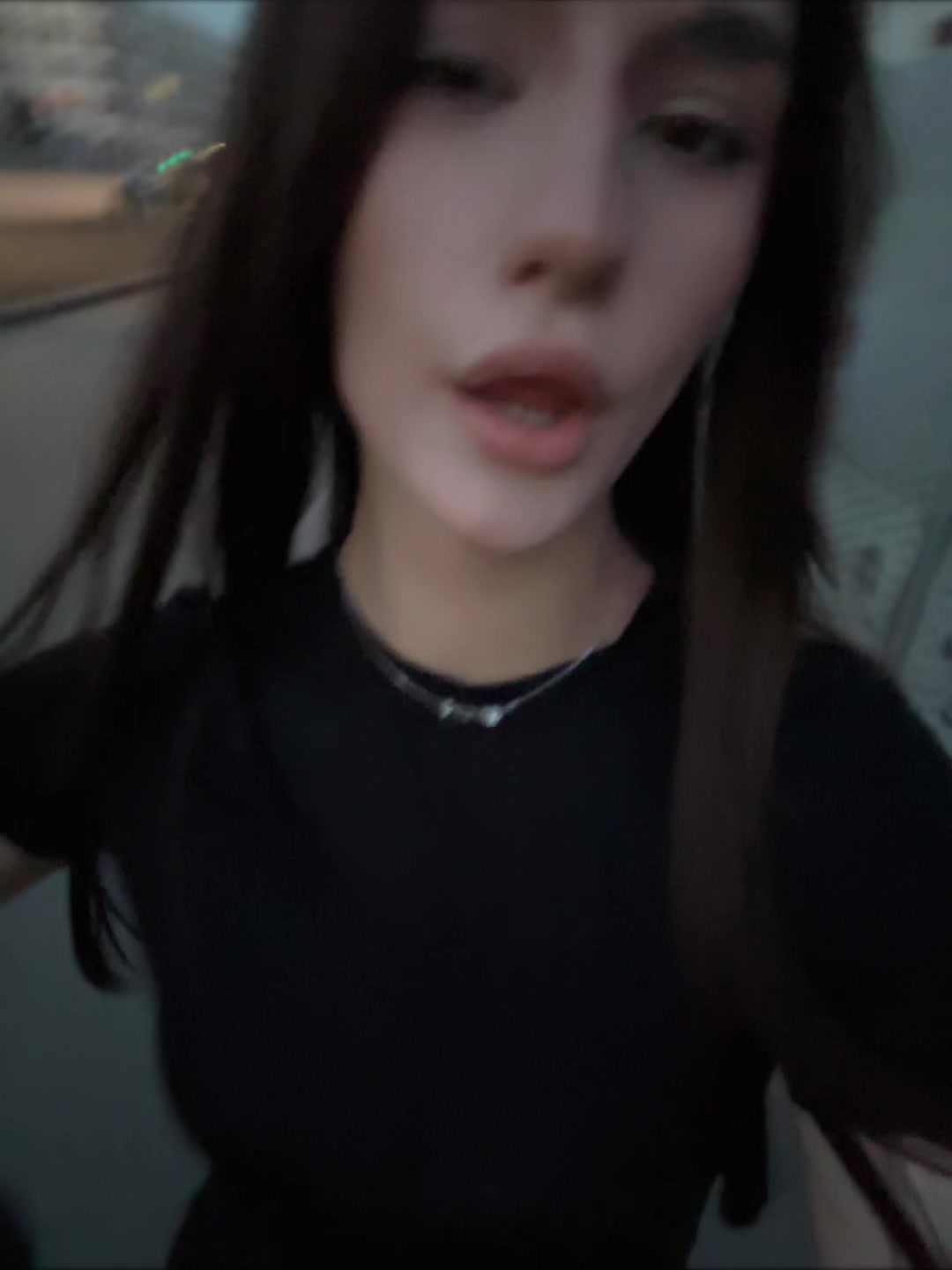 @Anixxis