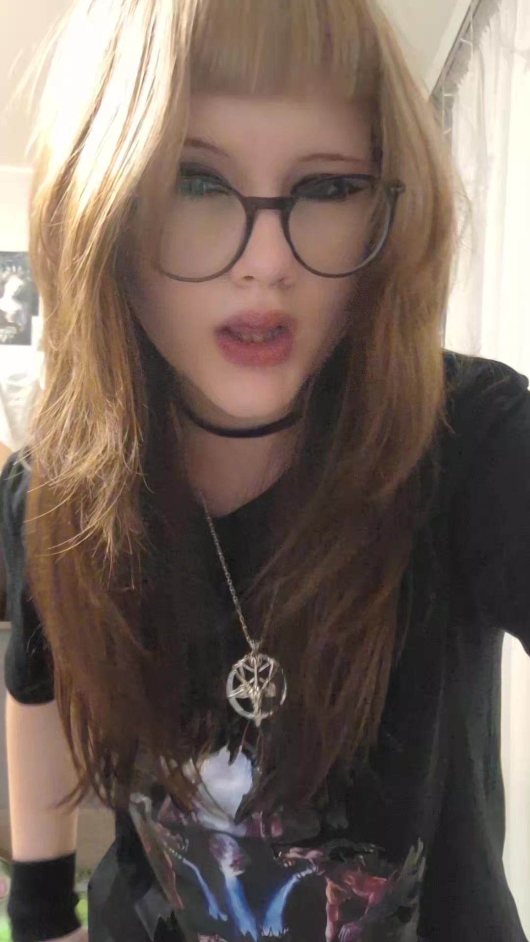 @Mari☣️