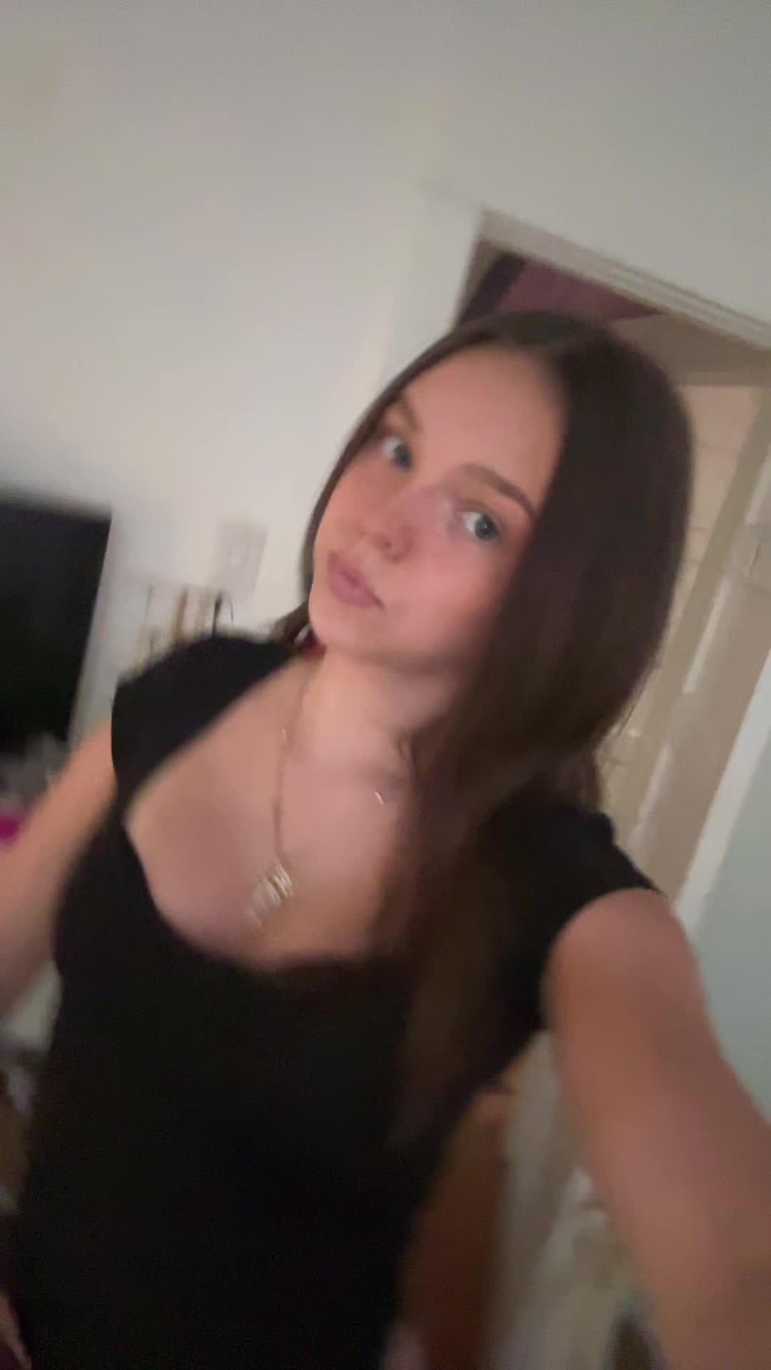 @😝