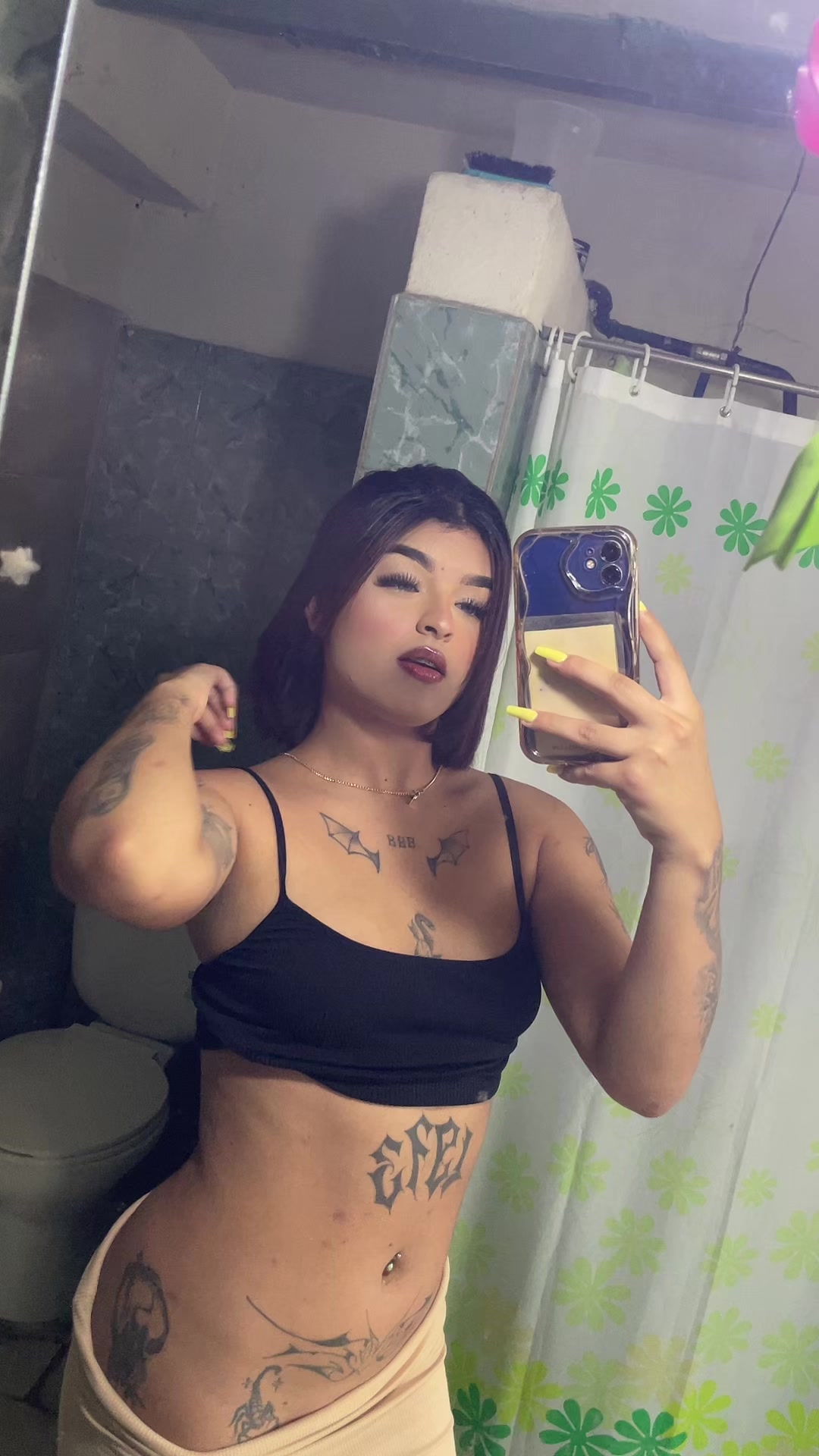 @👸🏽💘