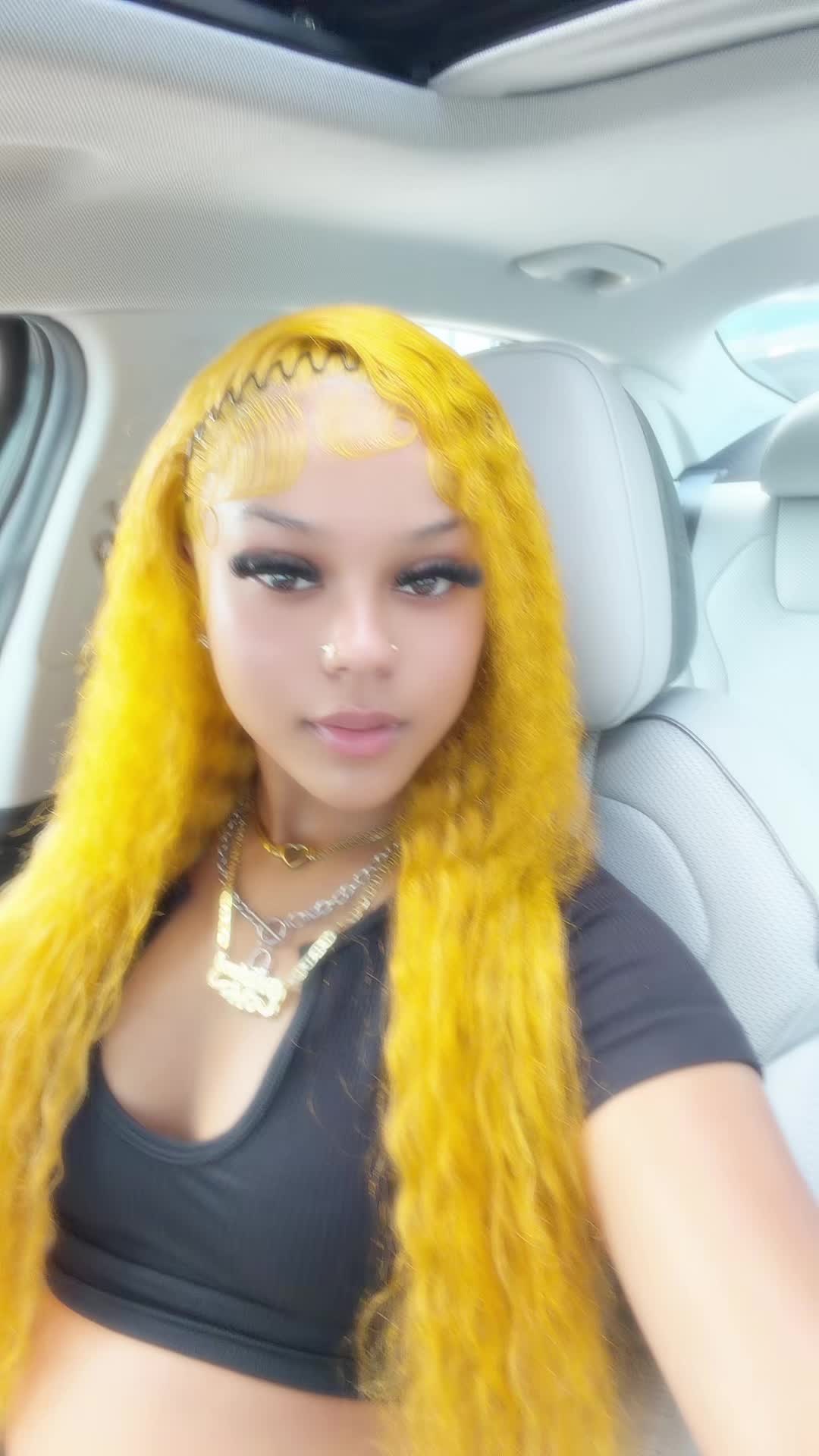 @doll .