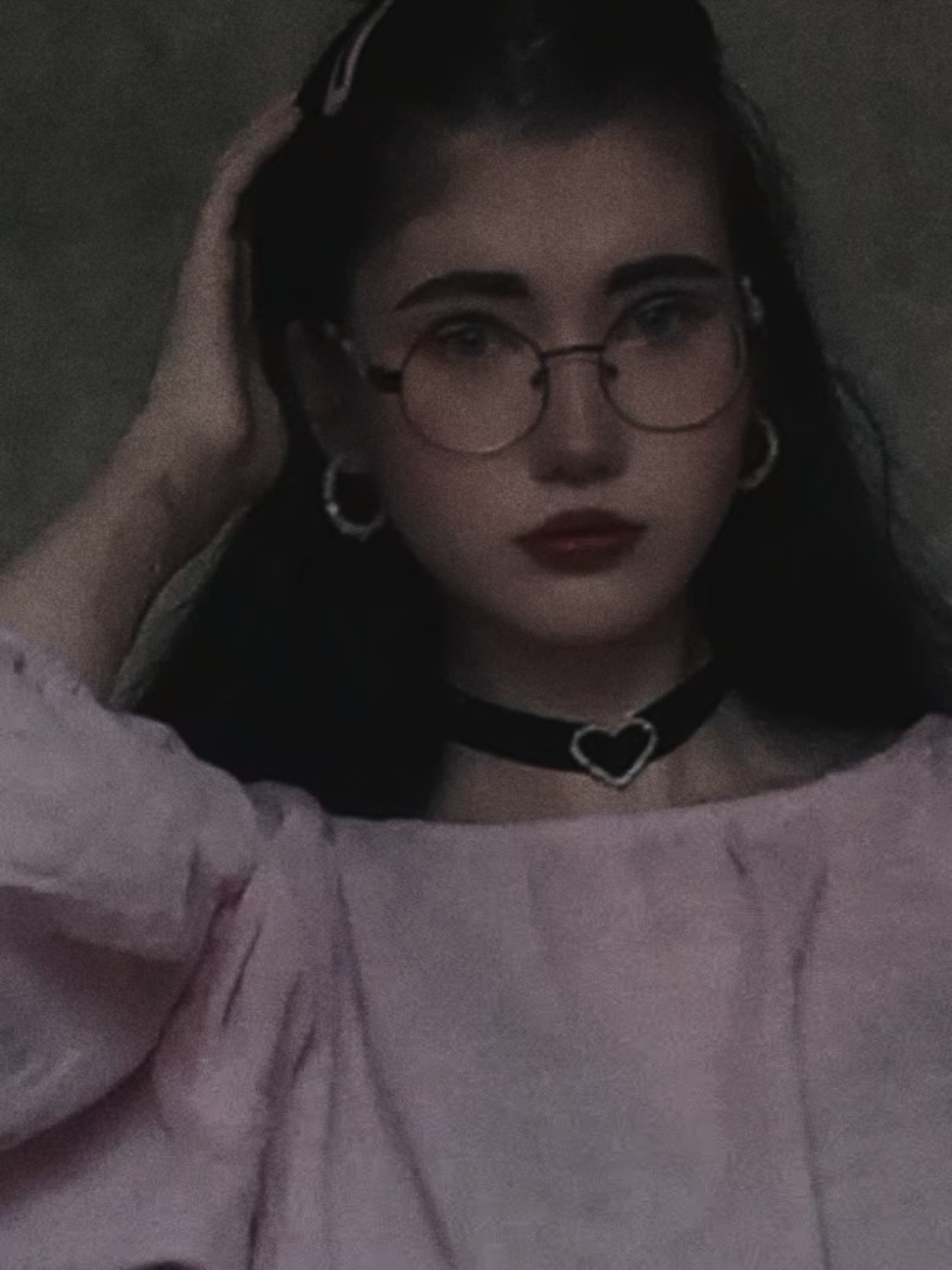 @_Nika_
