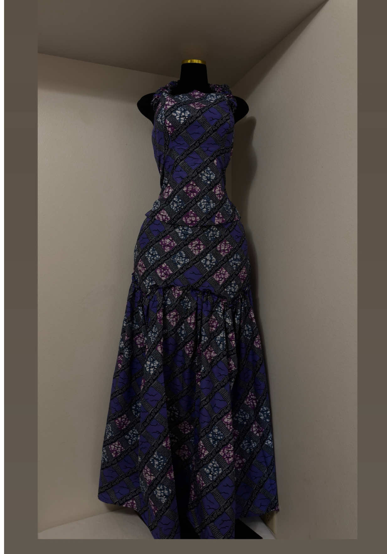 @Ani | Fashion Designer