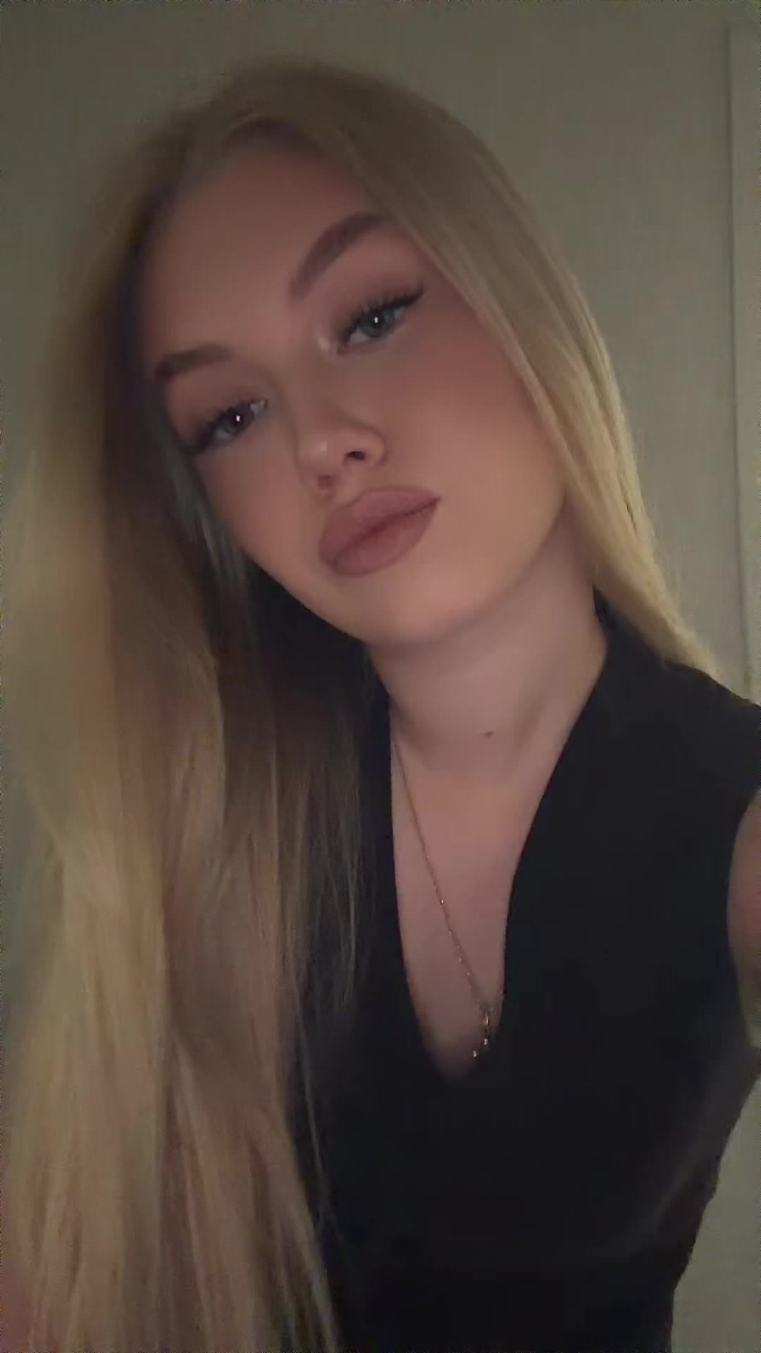 @mikova