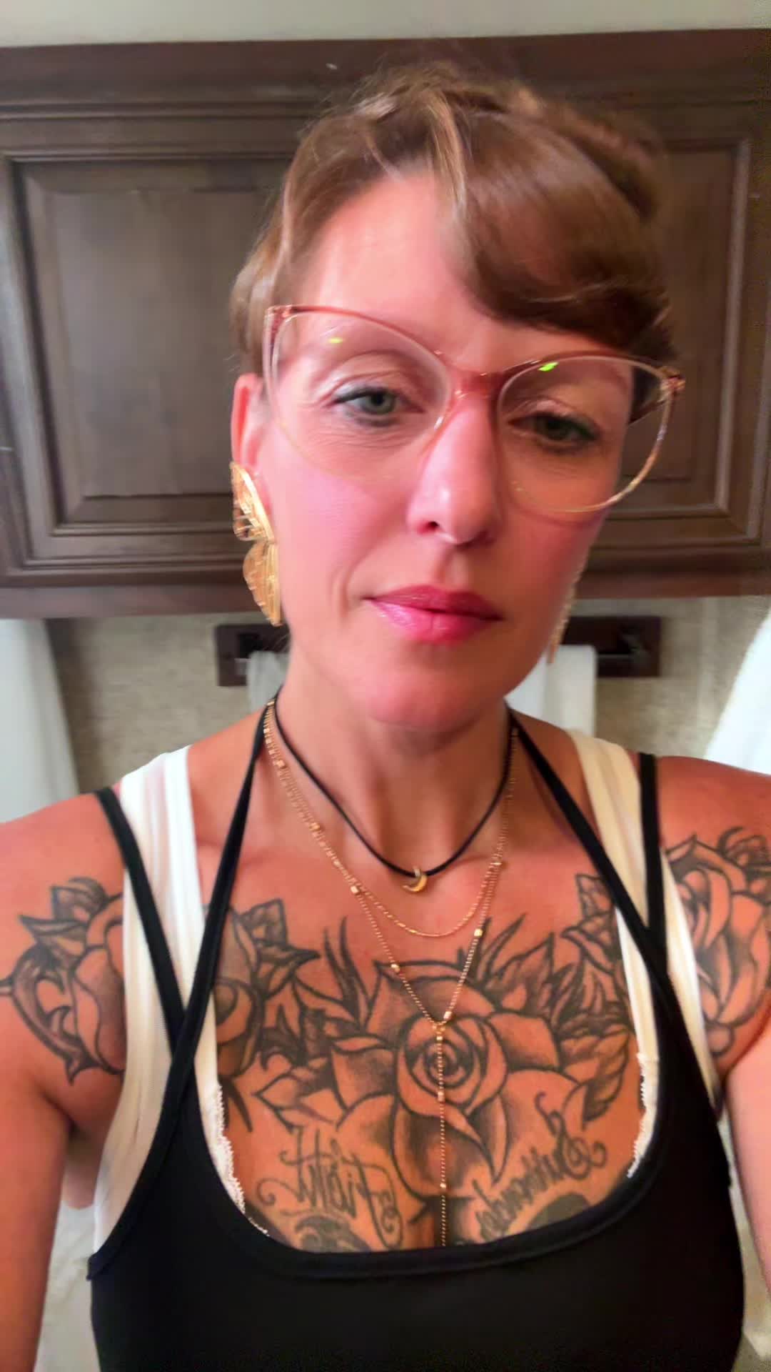 @jeannie_anne