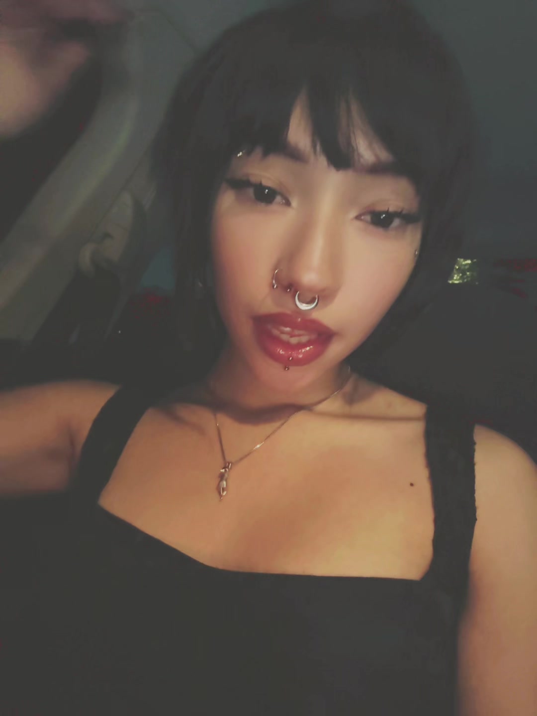 @nnomii