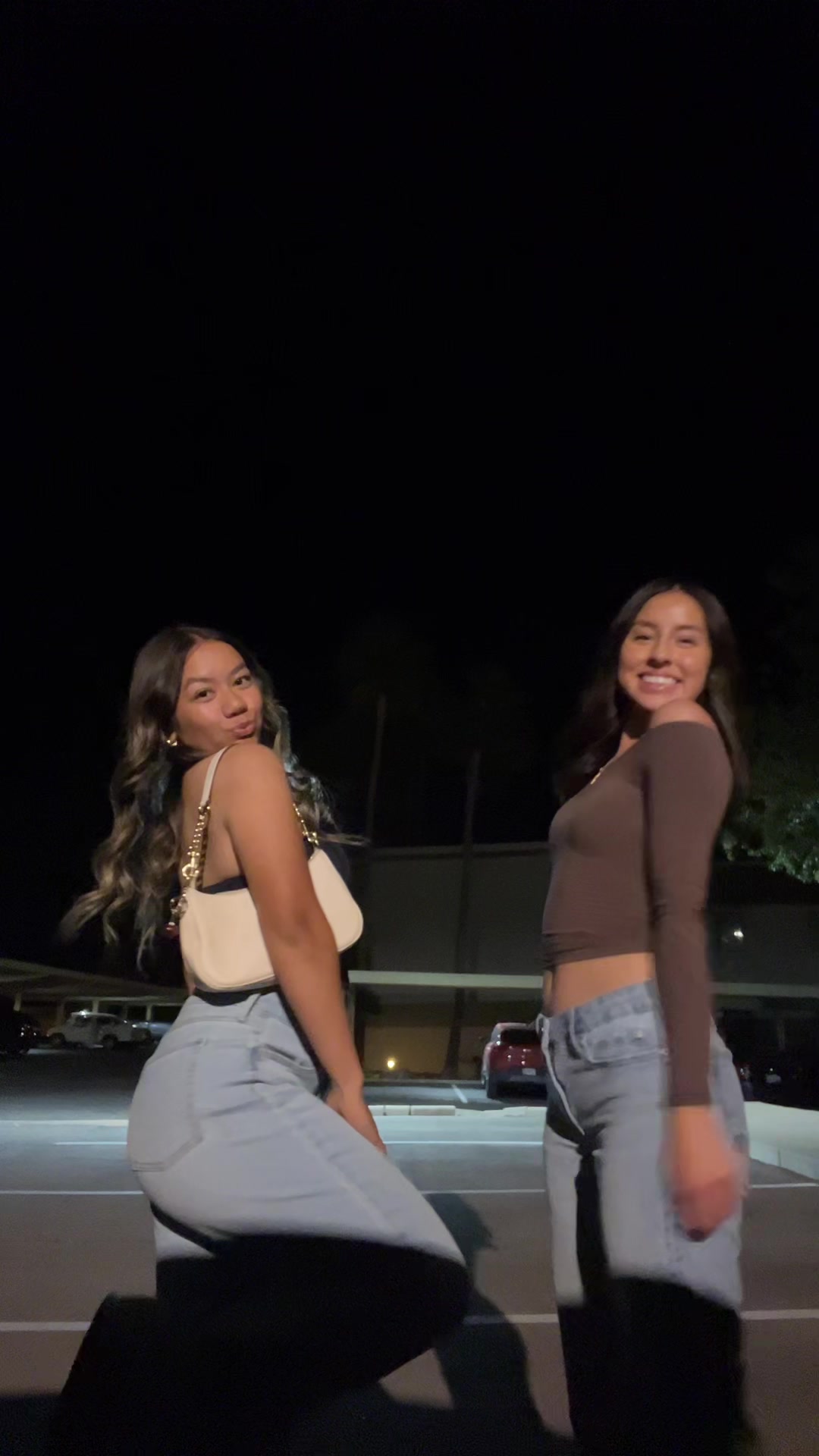 @ariella