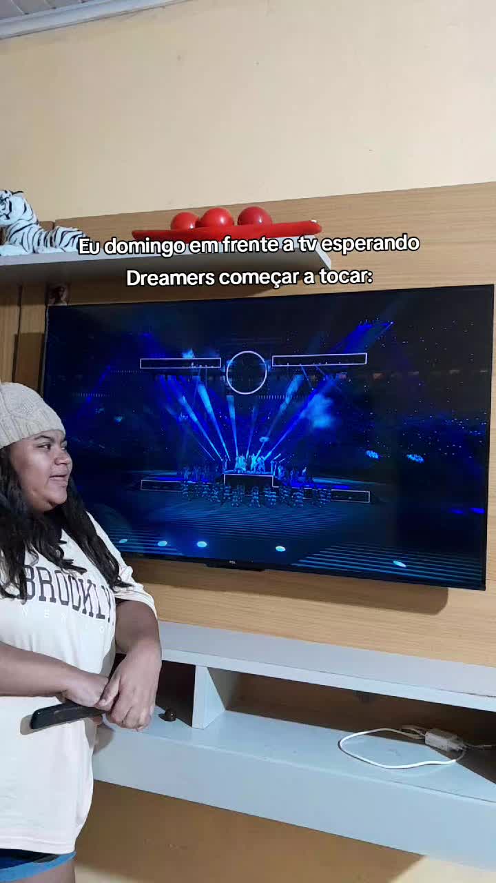 @Lay Andrade