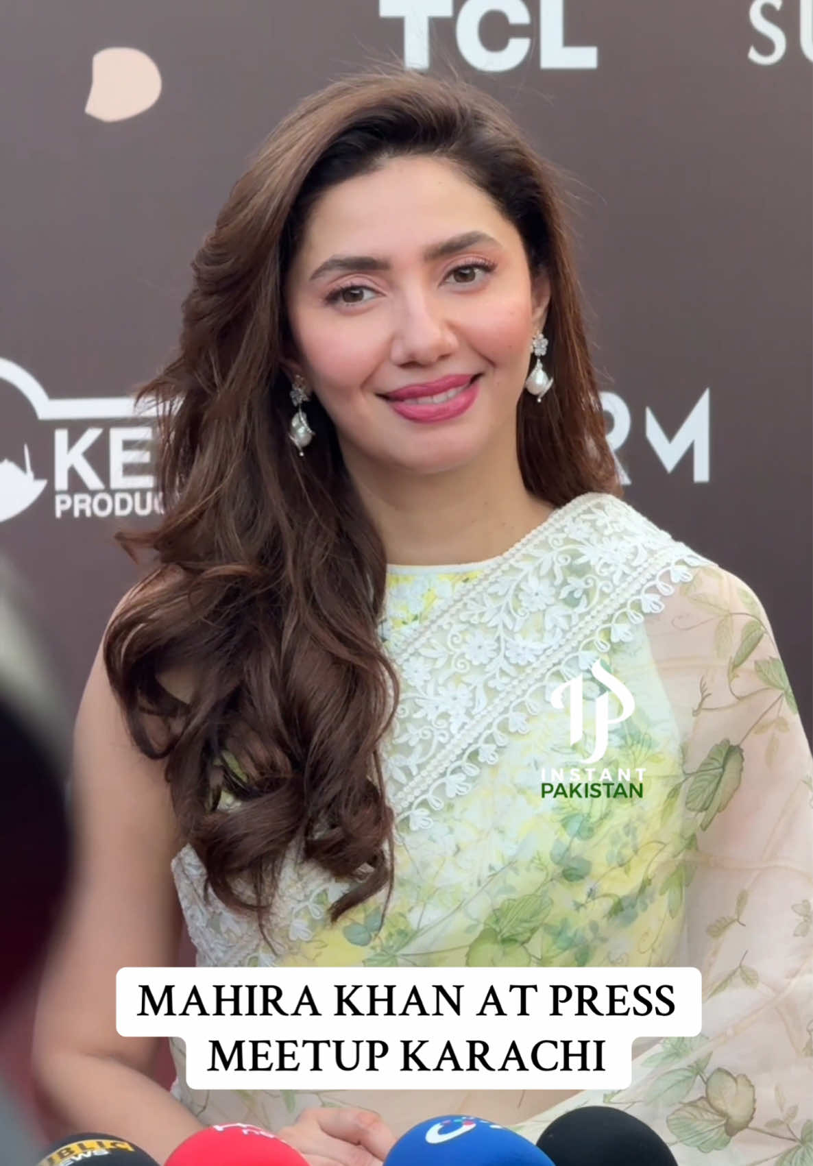 @Instant Pakistan