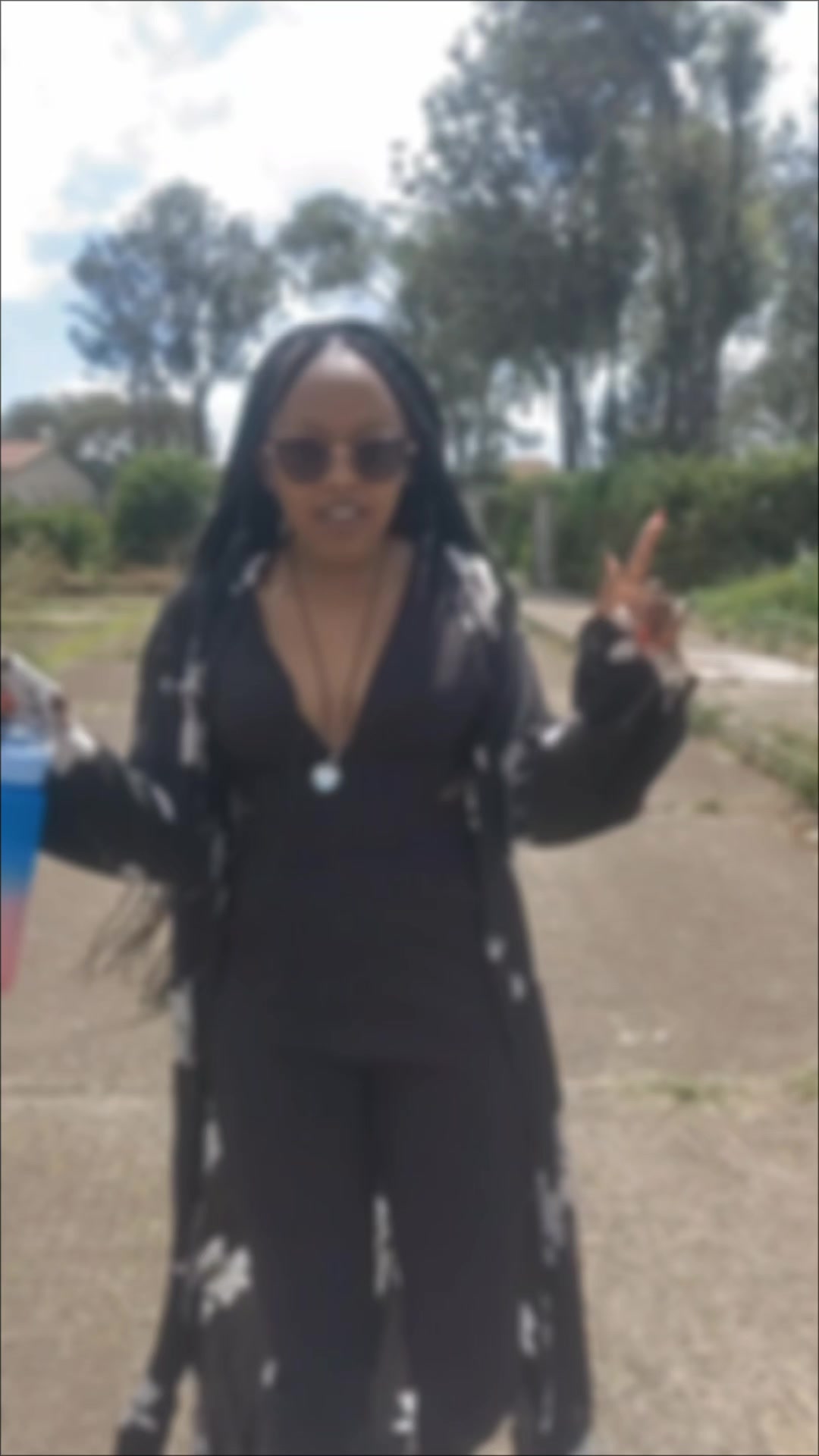 @saviera
