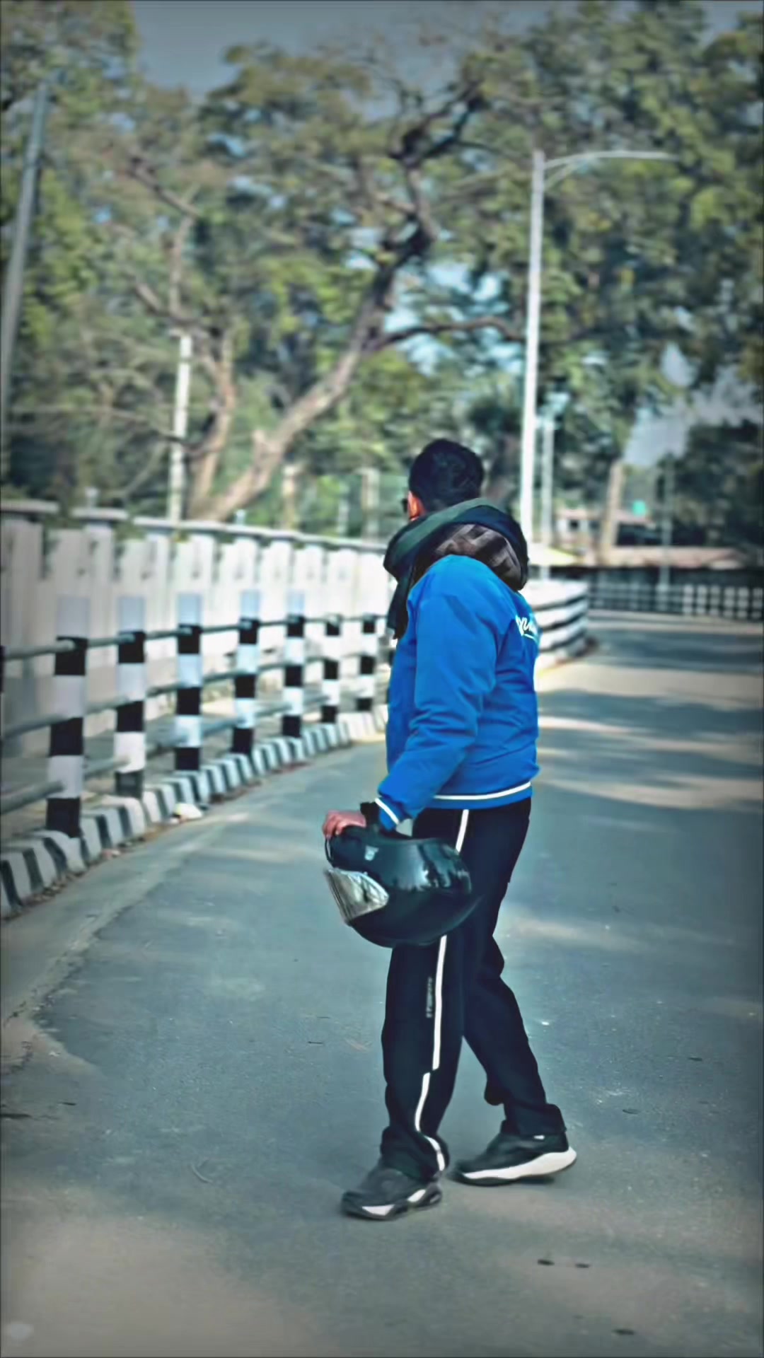 @DipAk๐ผ