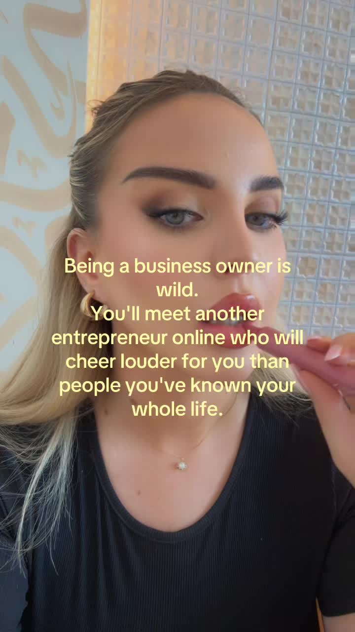 @Anto| MUA & Esthetician