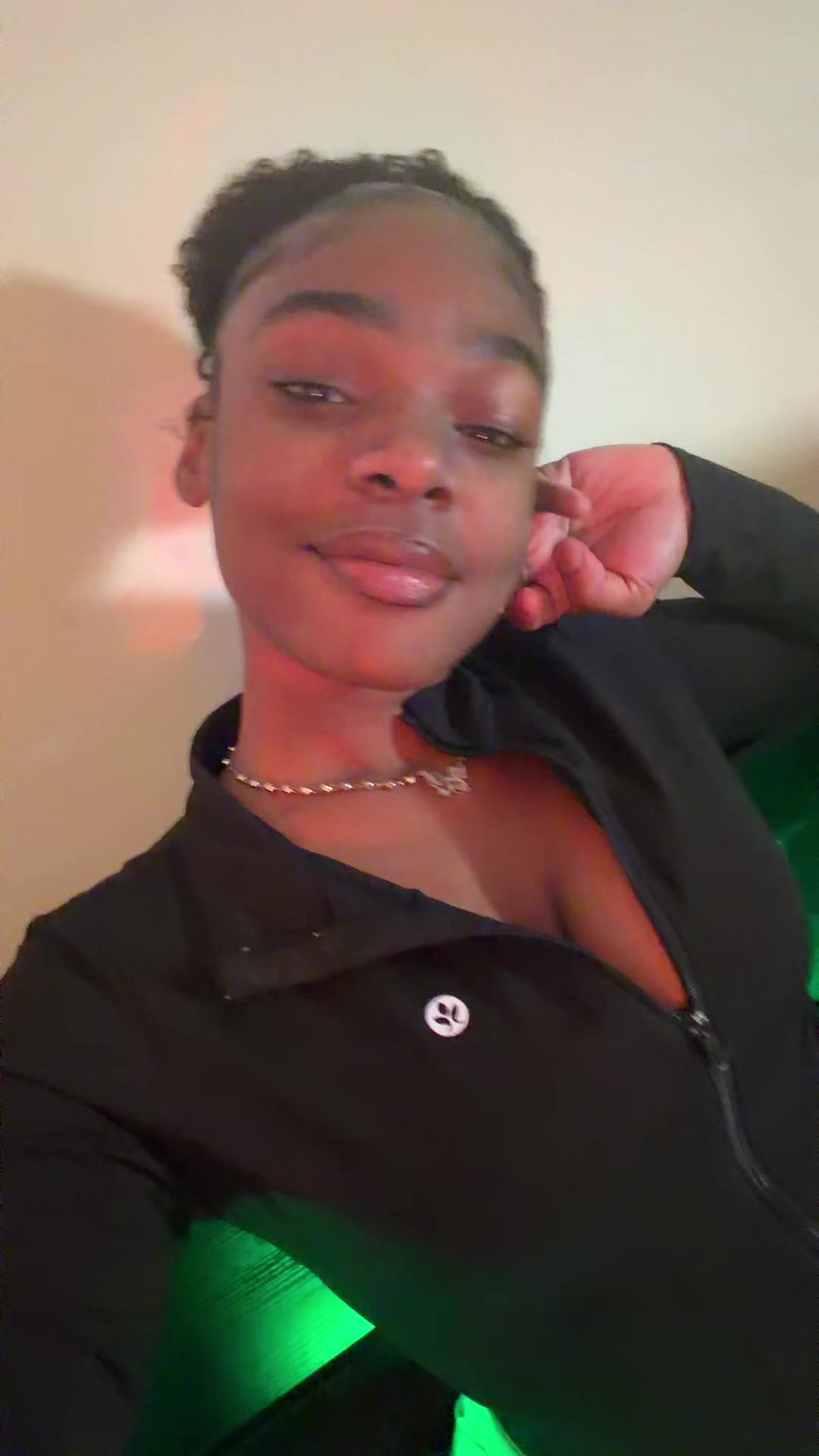 @Caziyah 😚🖤