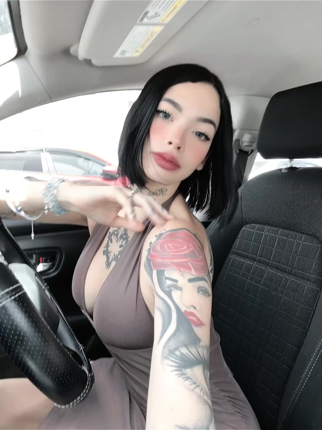 @Luna🧛🏻♀️🖤✨