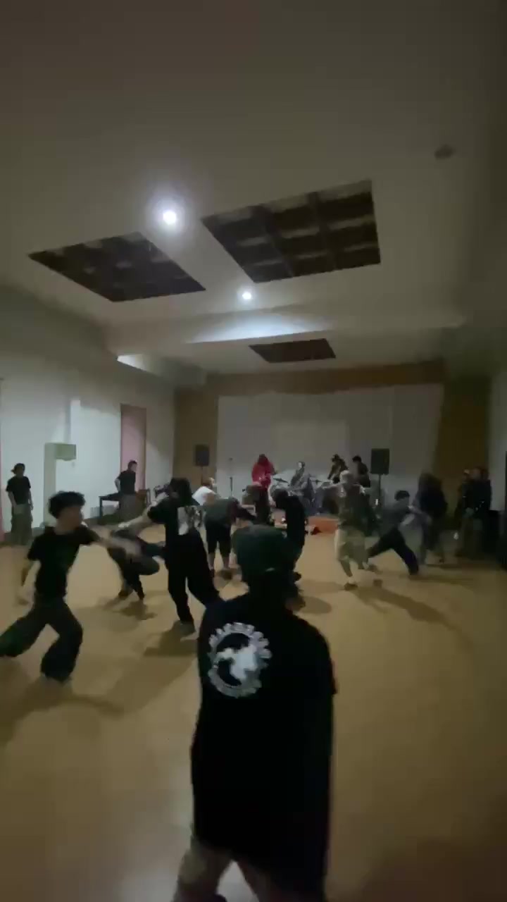 @✞