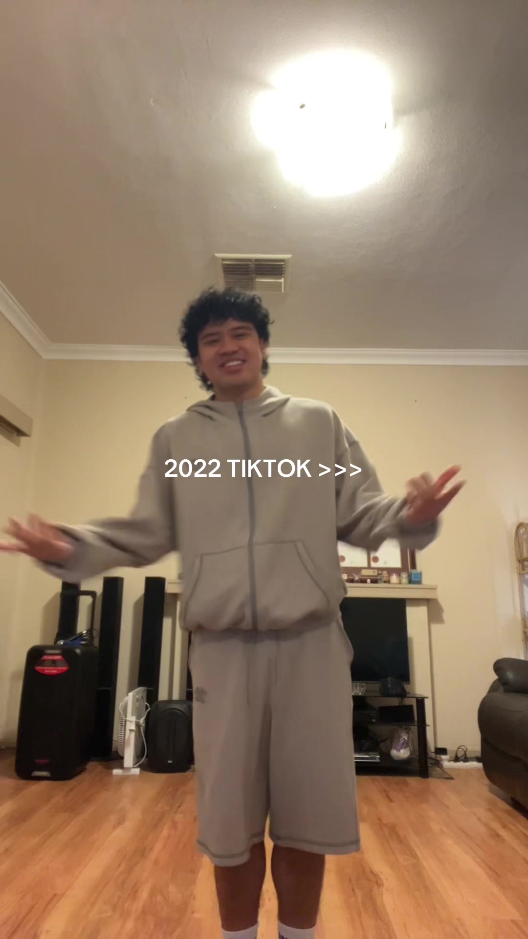 @JJ