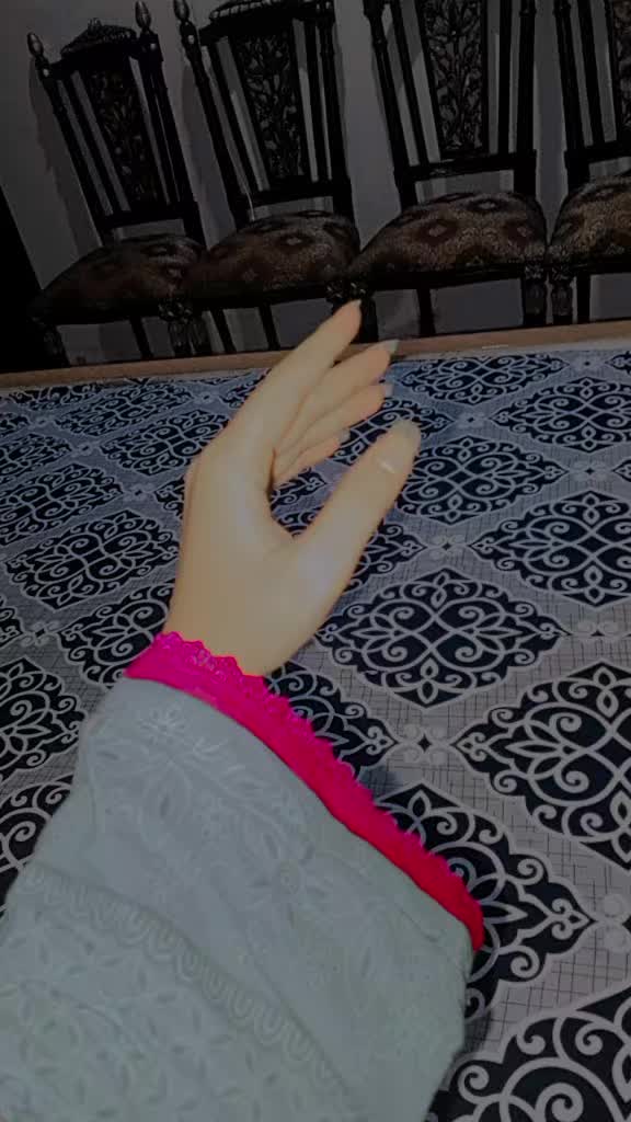 @🫅🅠🅤🅔🅔🅝🫅