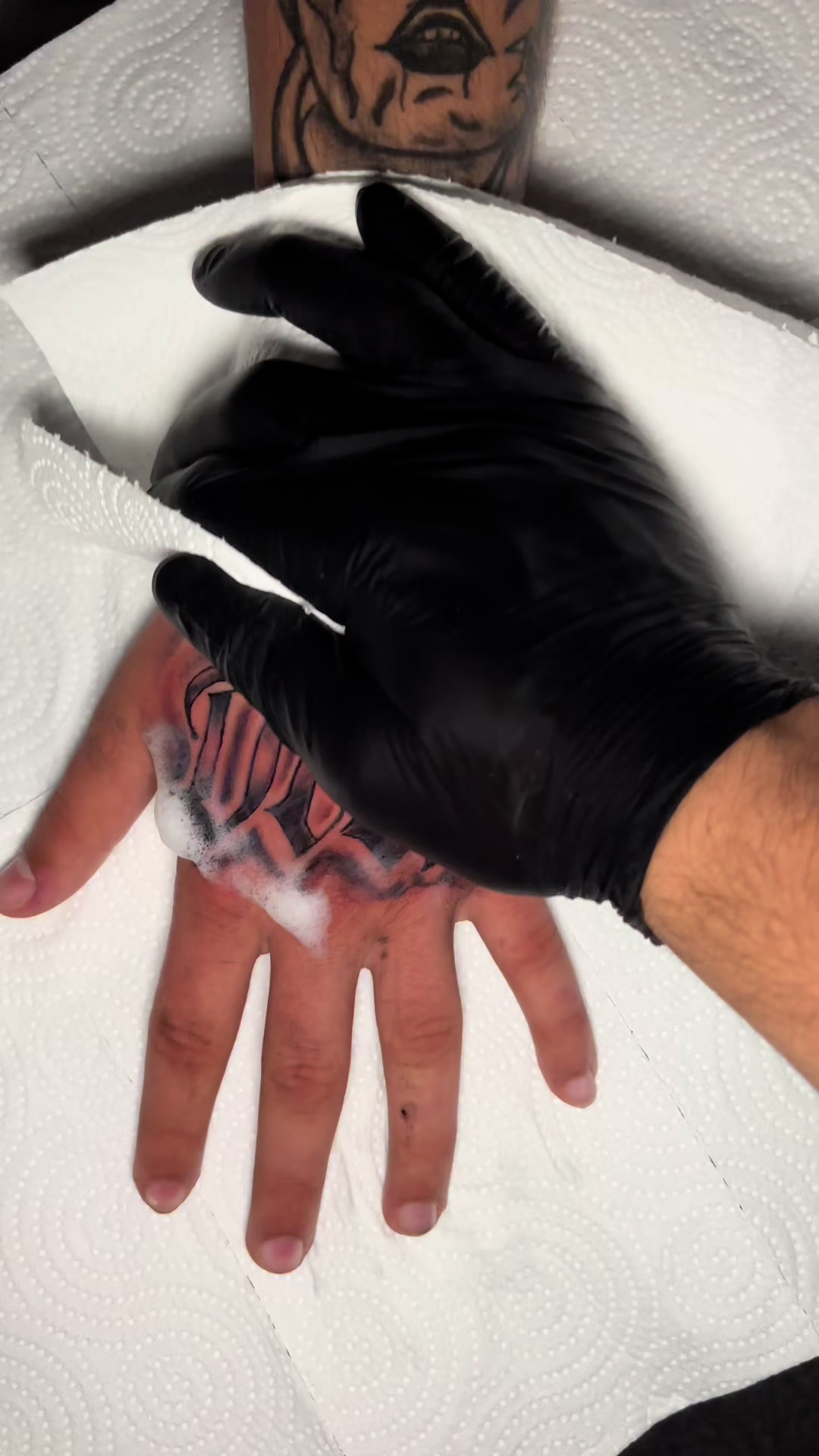 @yuzertattoo