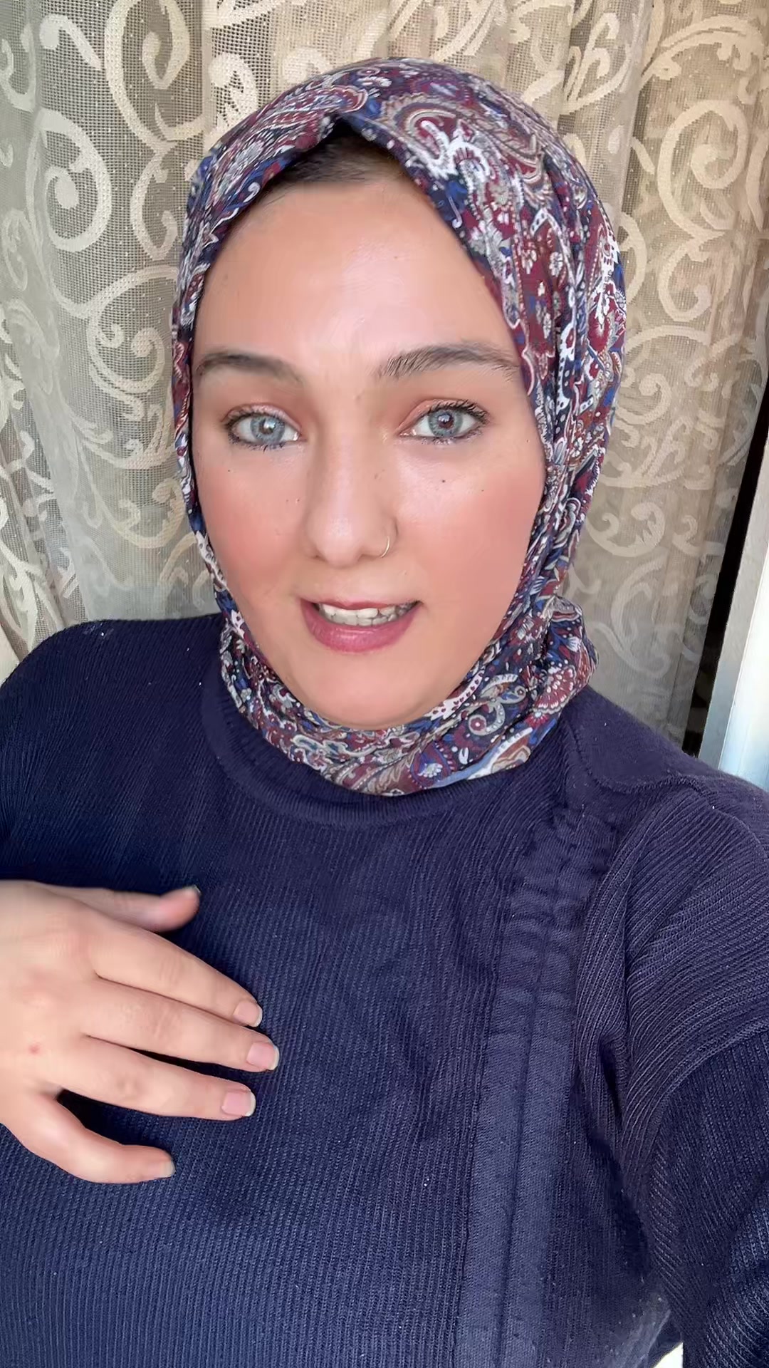 @Azizeakalın
