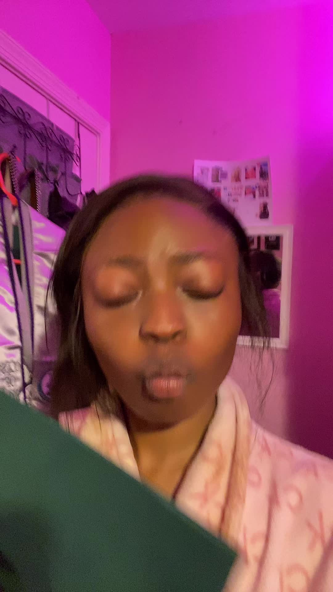 @👸🏽