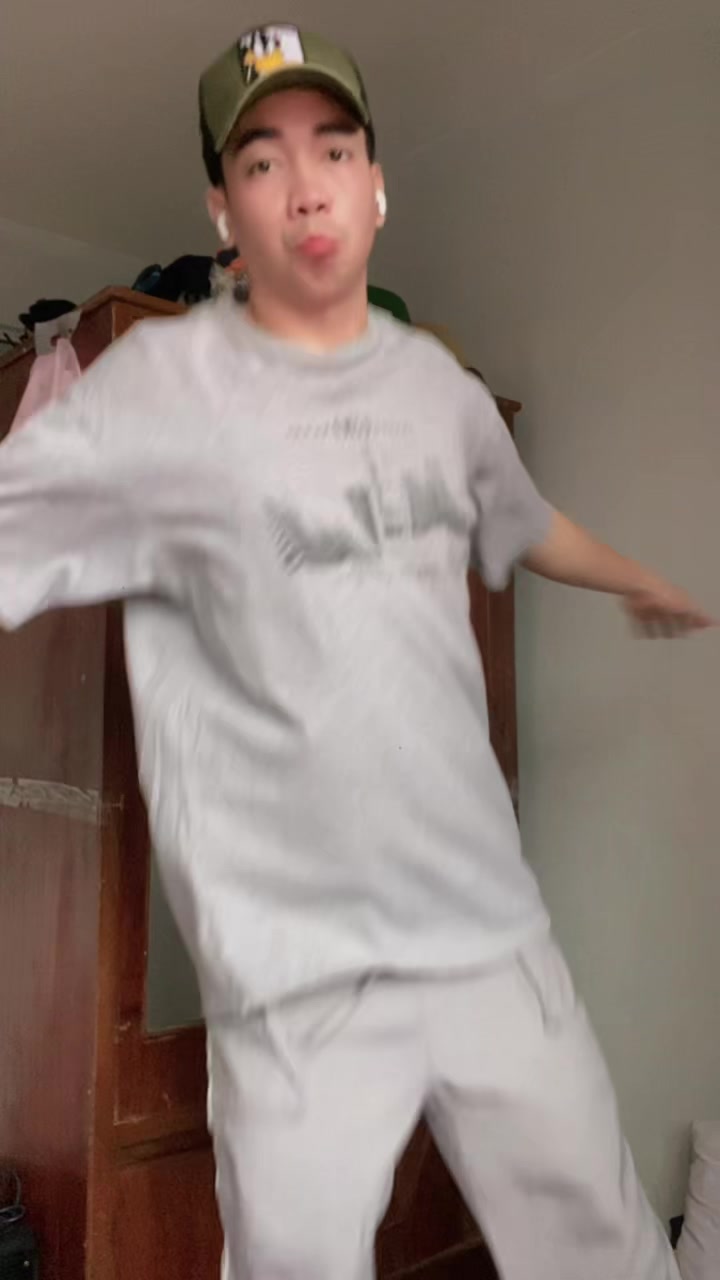 @ׁׅ༒☬D̶h̶a̶n̶☬༒ ☑️