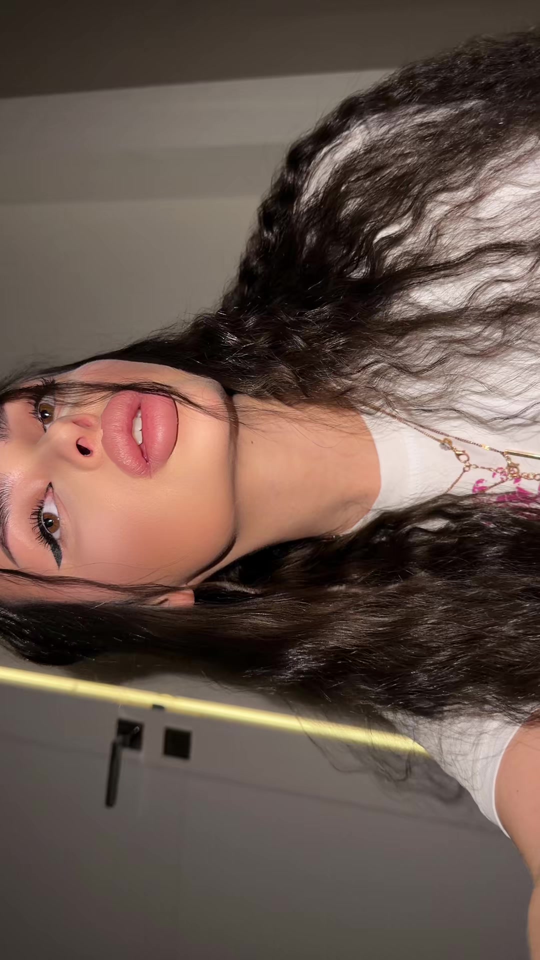 @ℒí