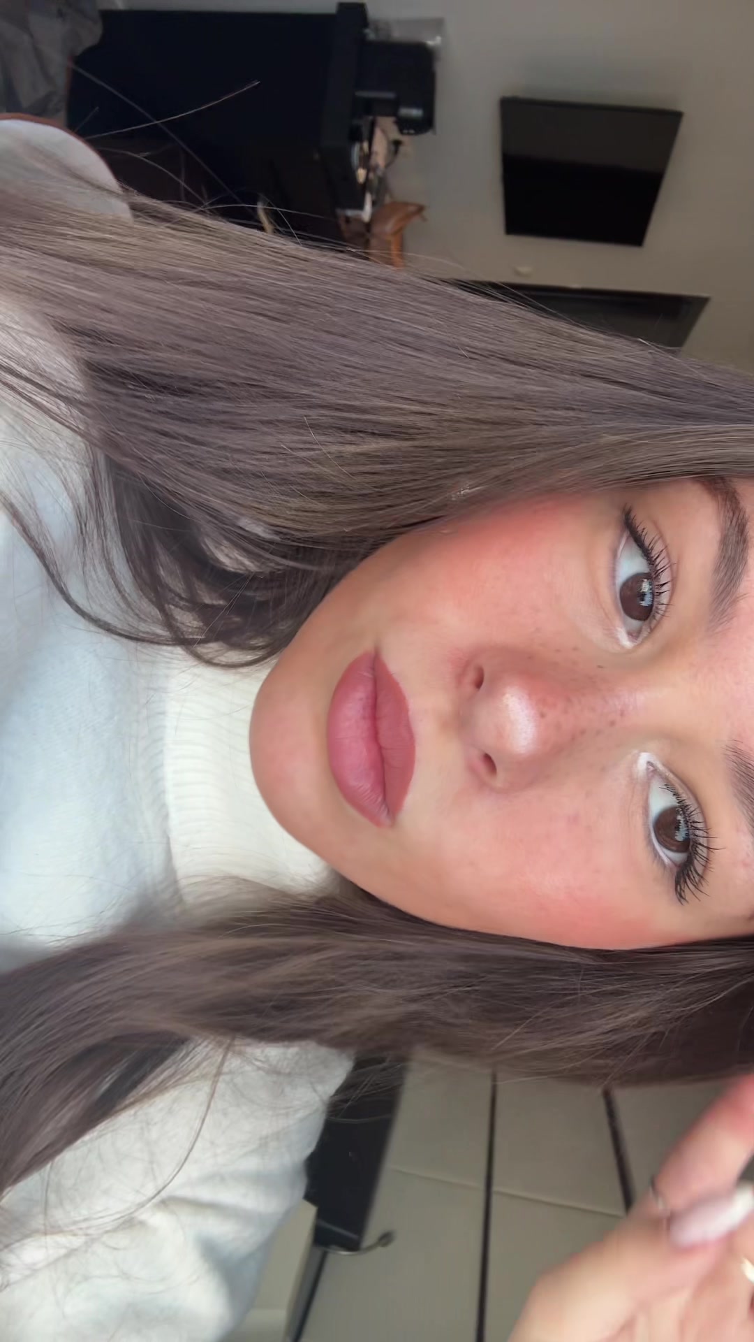 @Nicole