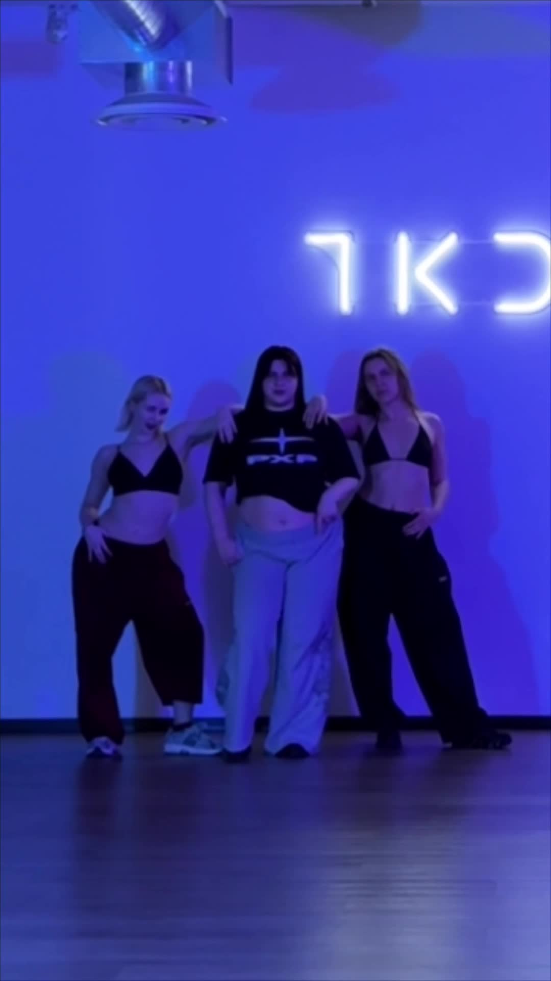 @kellykasjanenko