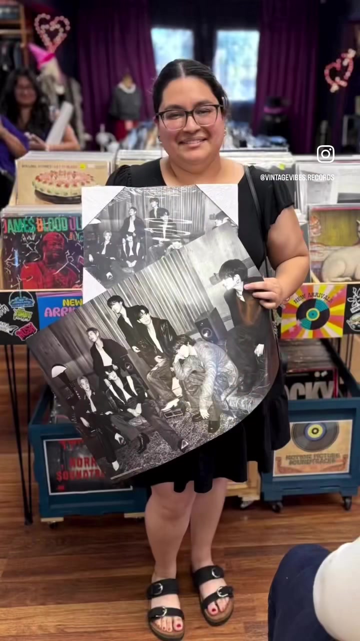 @Vintage Vibes Records