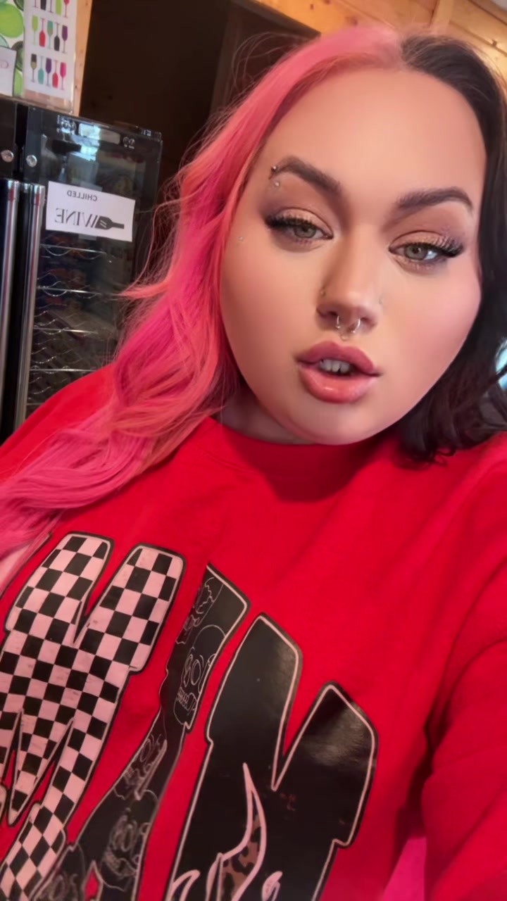 @𝘬 ꪖ 𝓽 ꫀ
