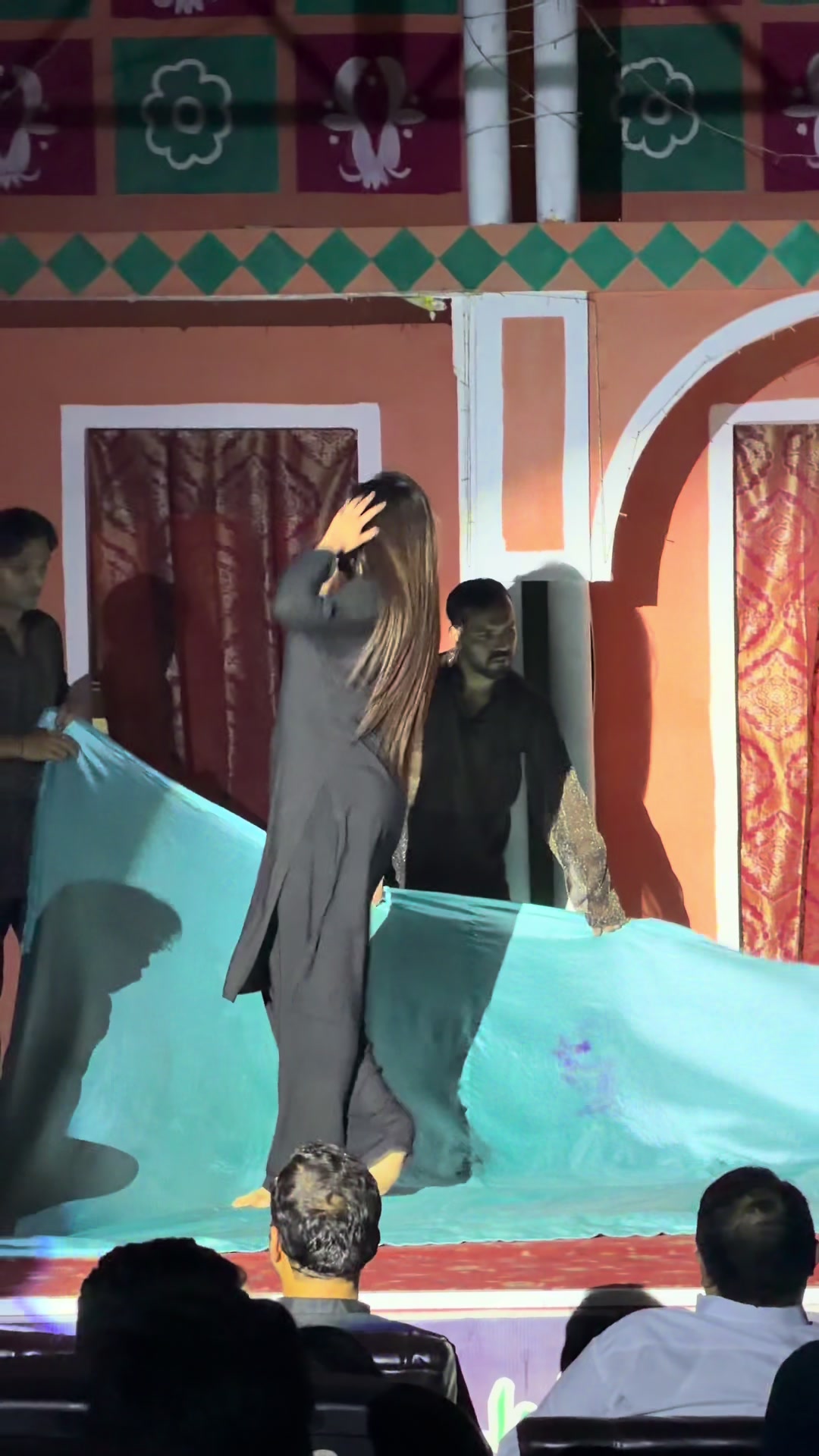 @Pakistan Stage drama 🎭 💃