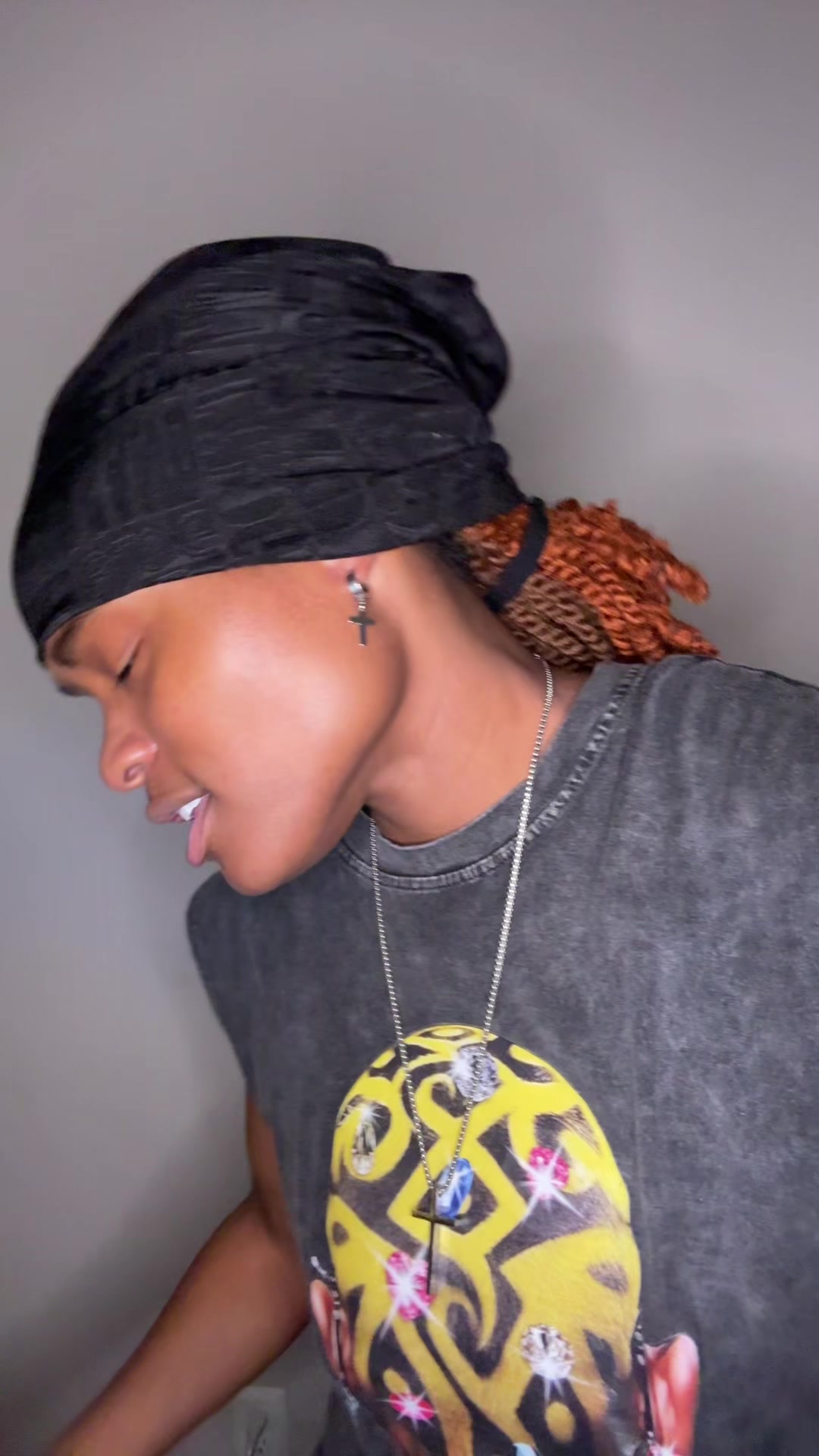 @wavycontent_